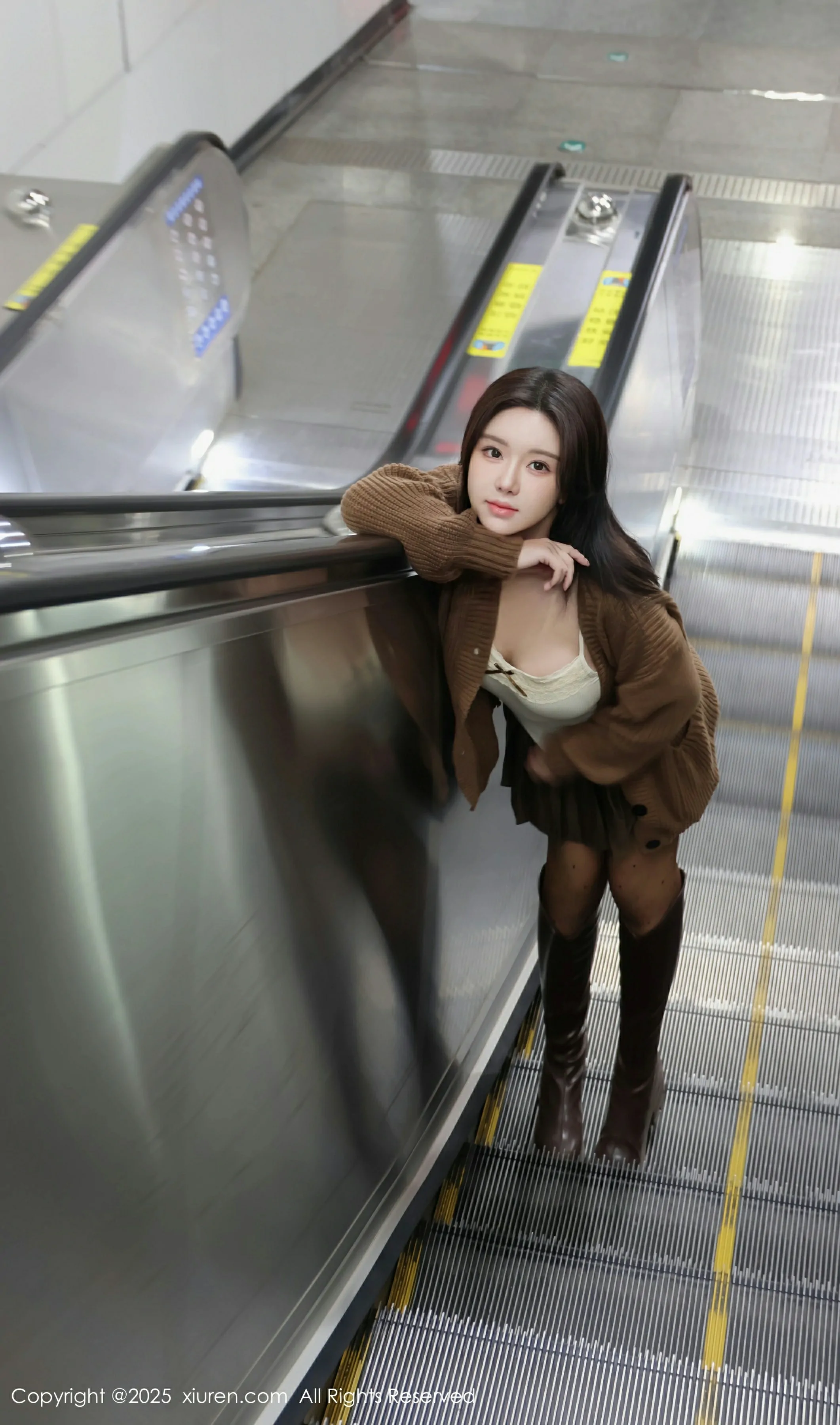 [XiuRen秀人网] 2025.01.03 No.9708 小薯条nienie第4张