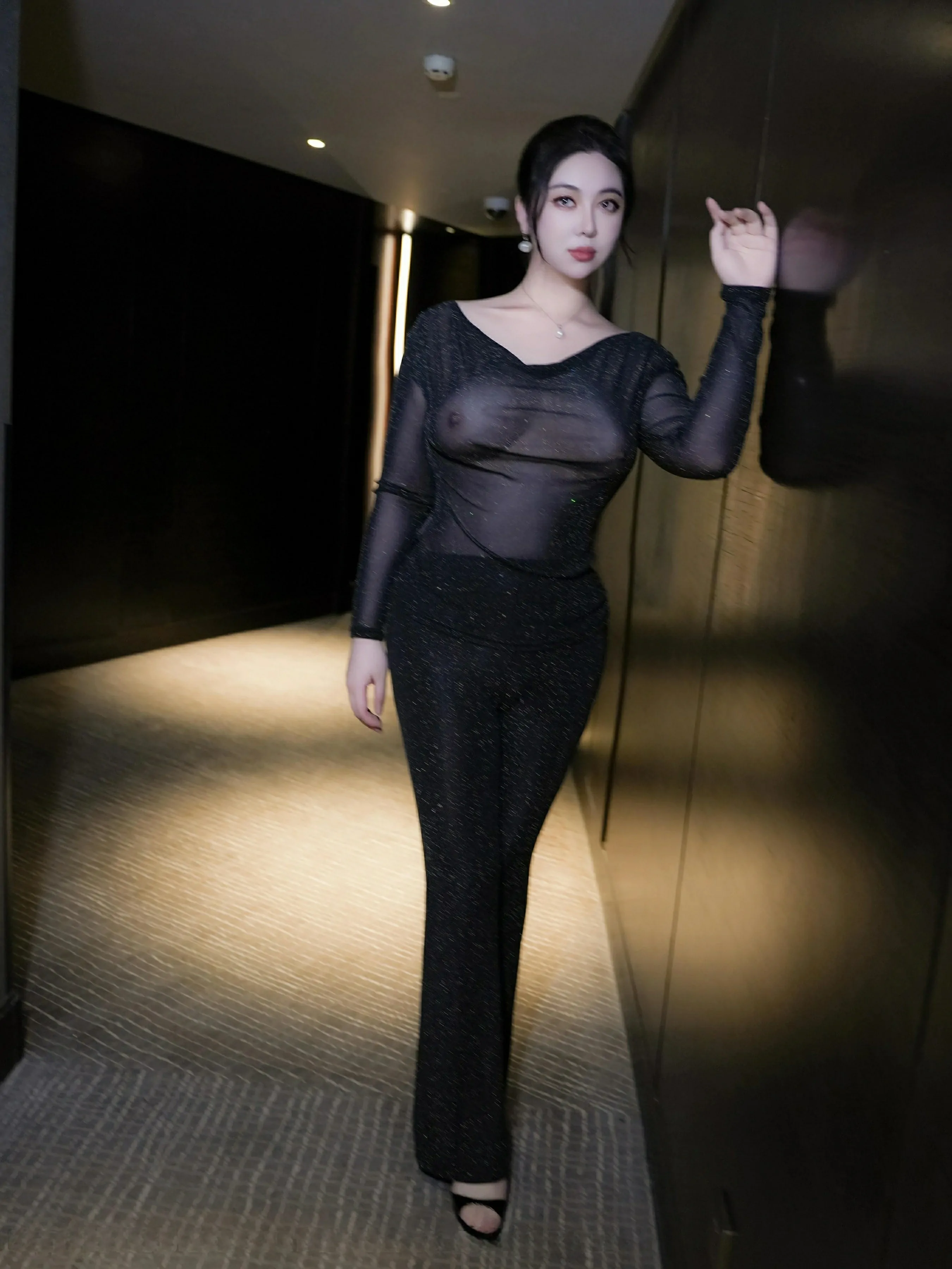 [XiuRen秀人网] 2025.01.08 No.9725 风景尤美第2张