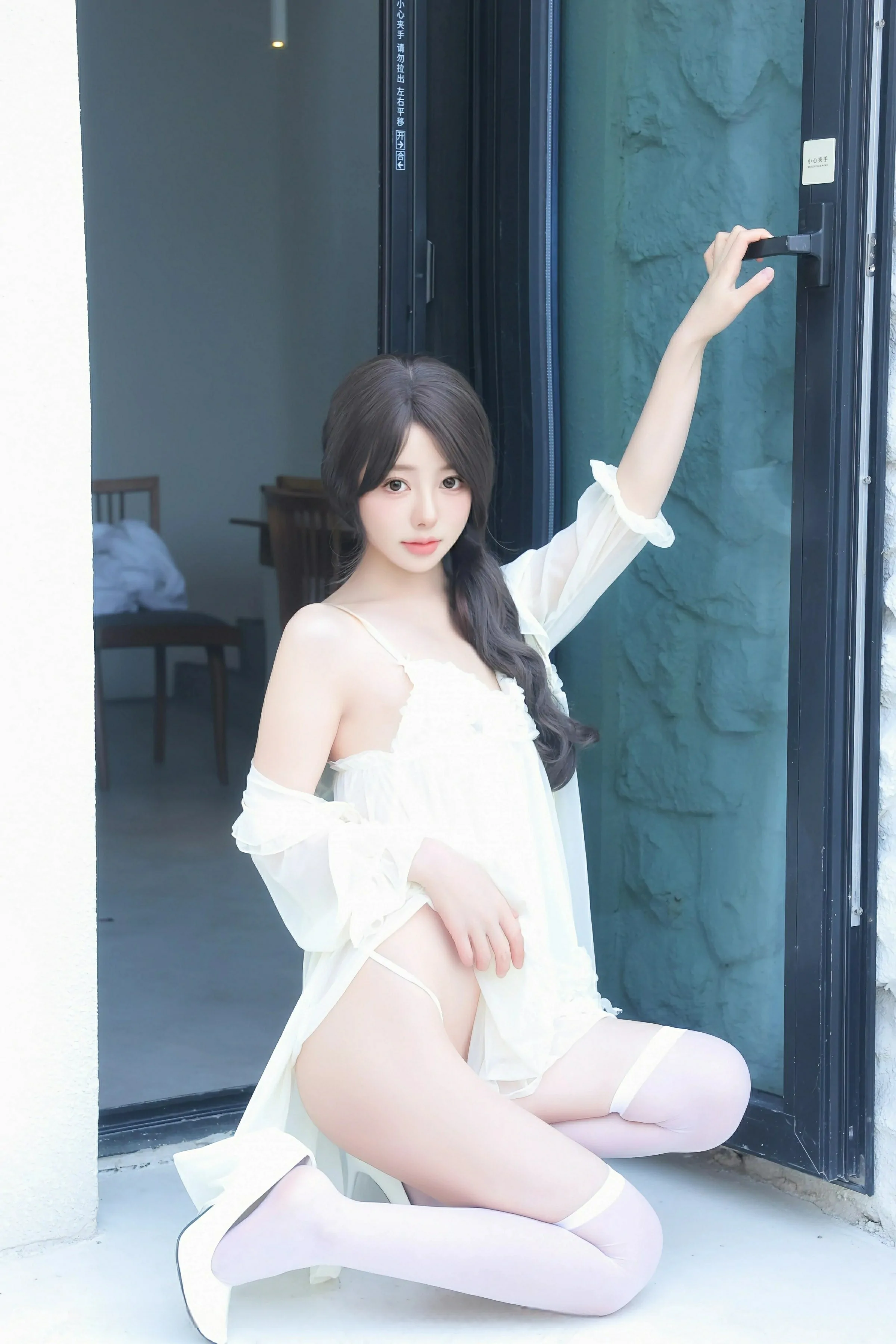 [XiuRen秀人网] 2025.02.07 No.9851 桃妖夭第4张
