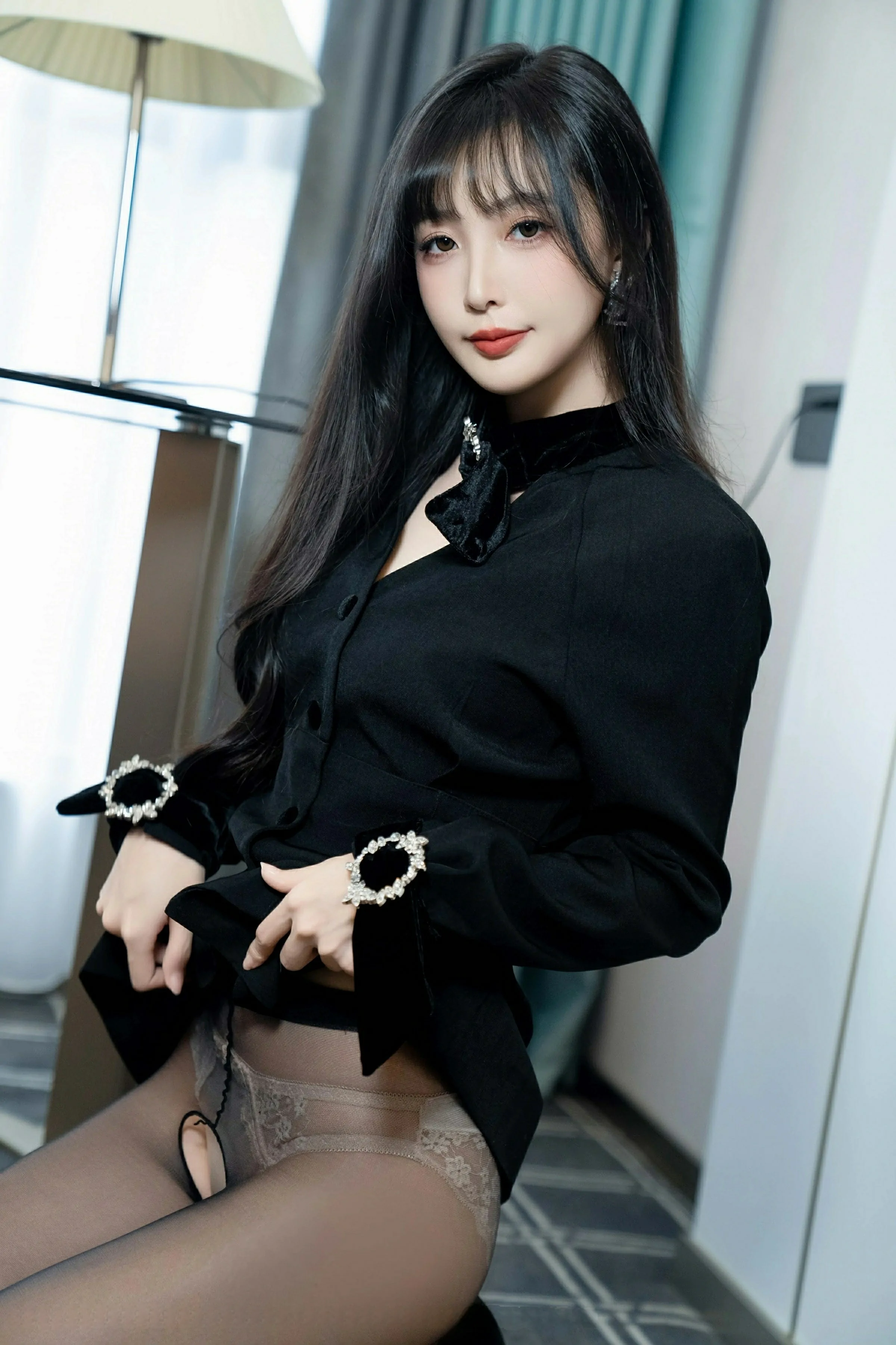 [XiuRen秀人网] 2025.02.21 No.9918 樱桃小阑子第6张