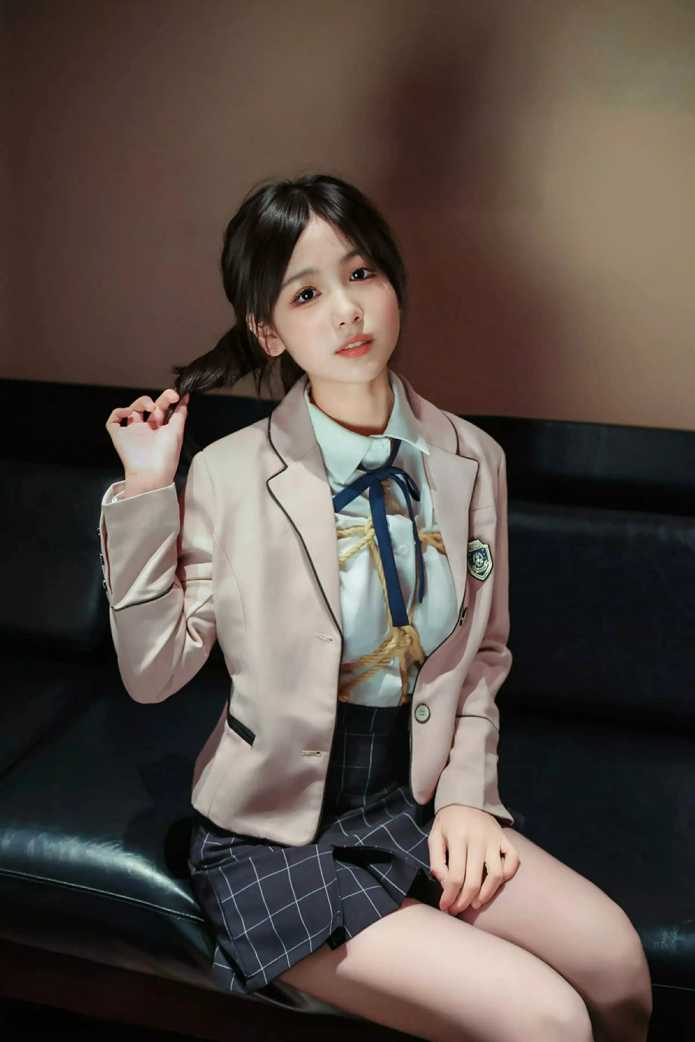 [XiuRen秀人网] 2025.02.28 No.9949 奶芙乔乔第4张