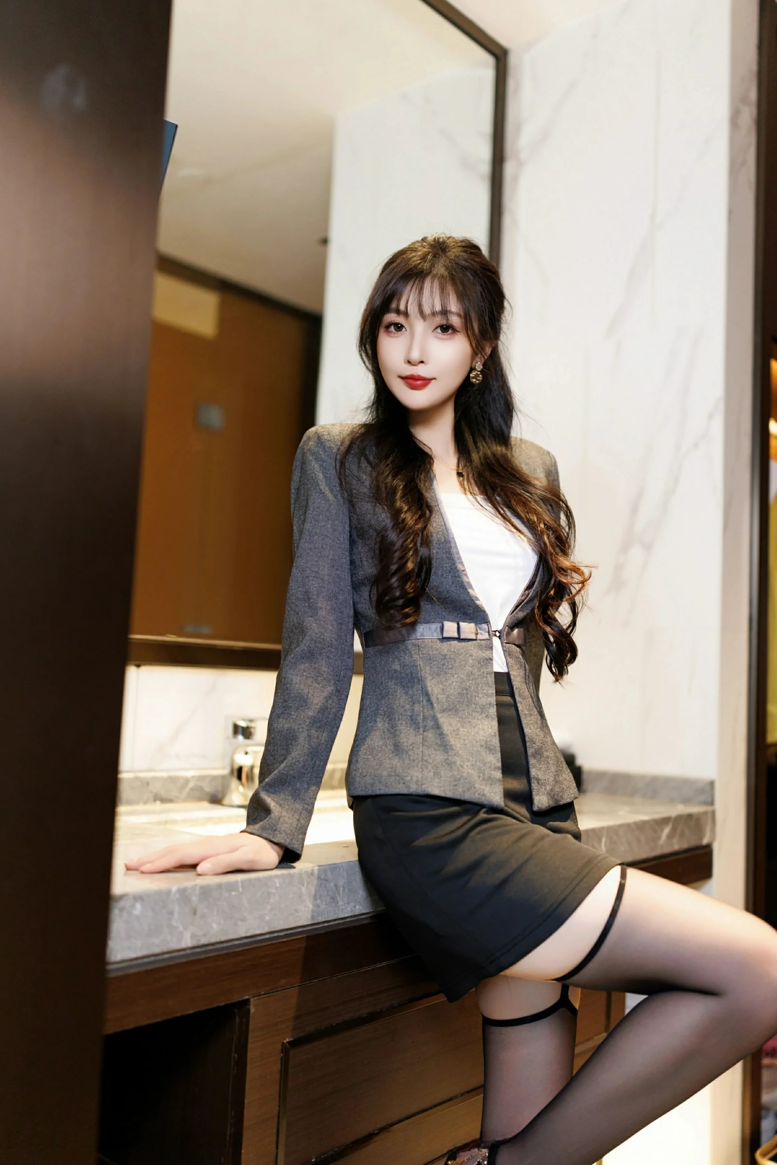 [XiuRen秀人网] 2025.03.03 No.9957 樱桃小阑子第1张