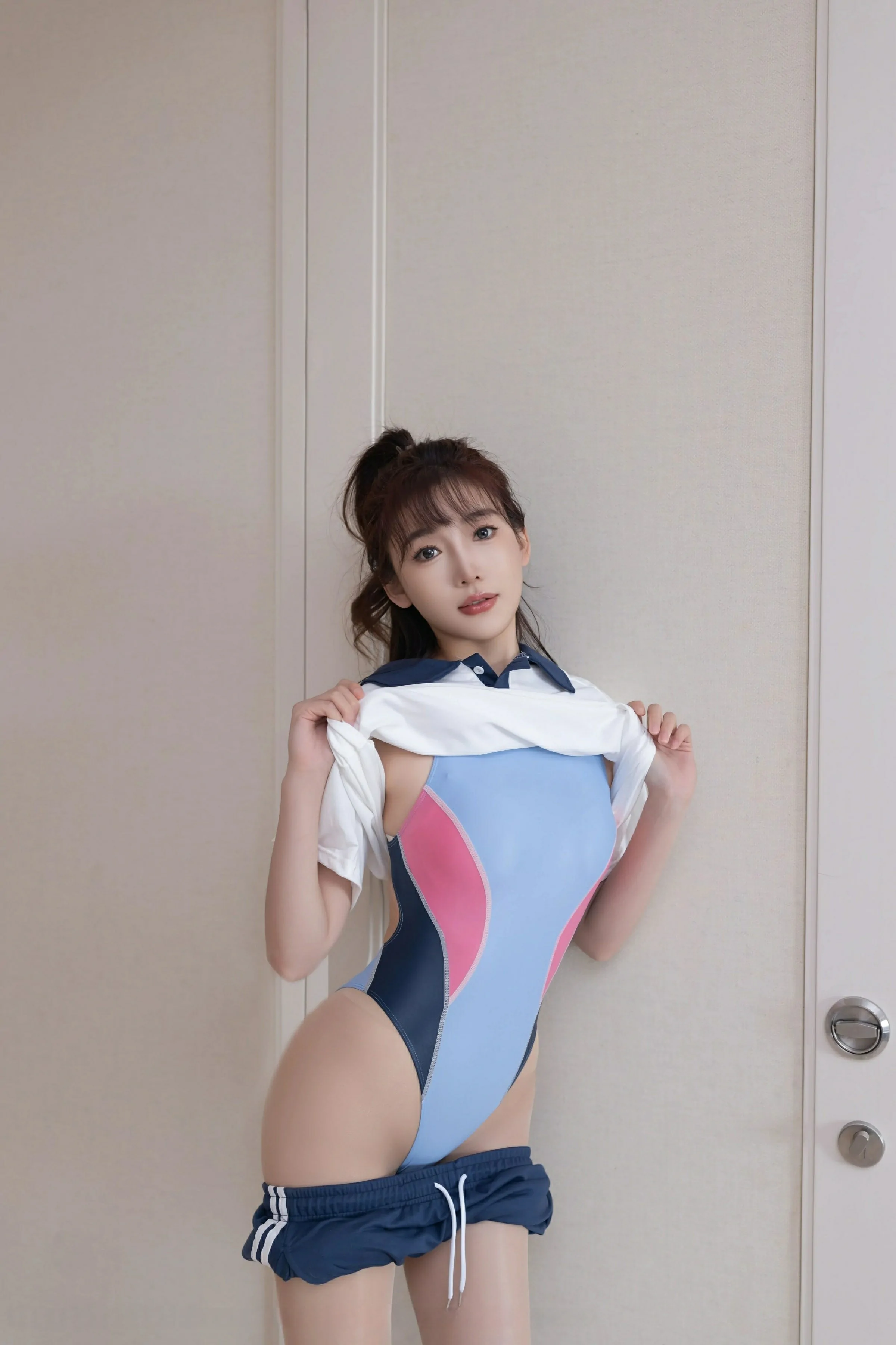 [XiuRen秀人网] 2025.03.06 No.9979 陆萱萱第6张