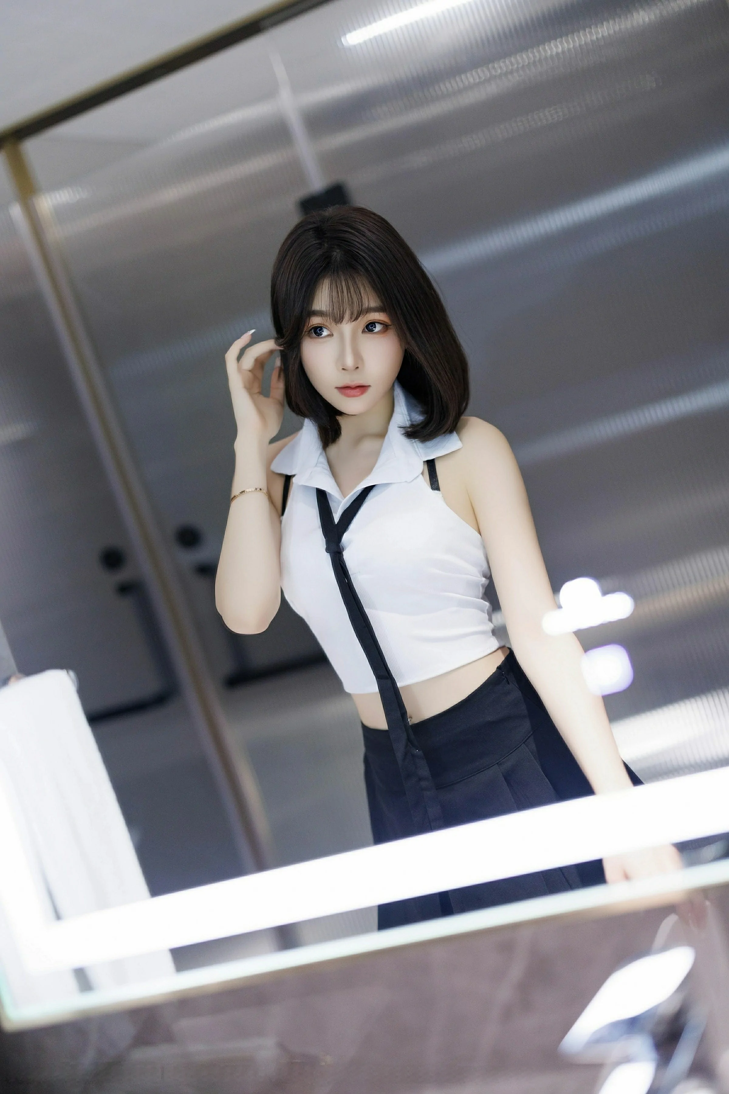 [XiuRen秀人网] 2025.03.20 No.10048 徐莉芝Booty第1张