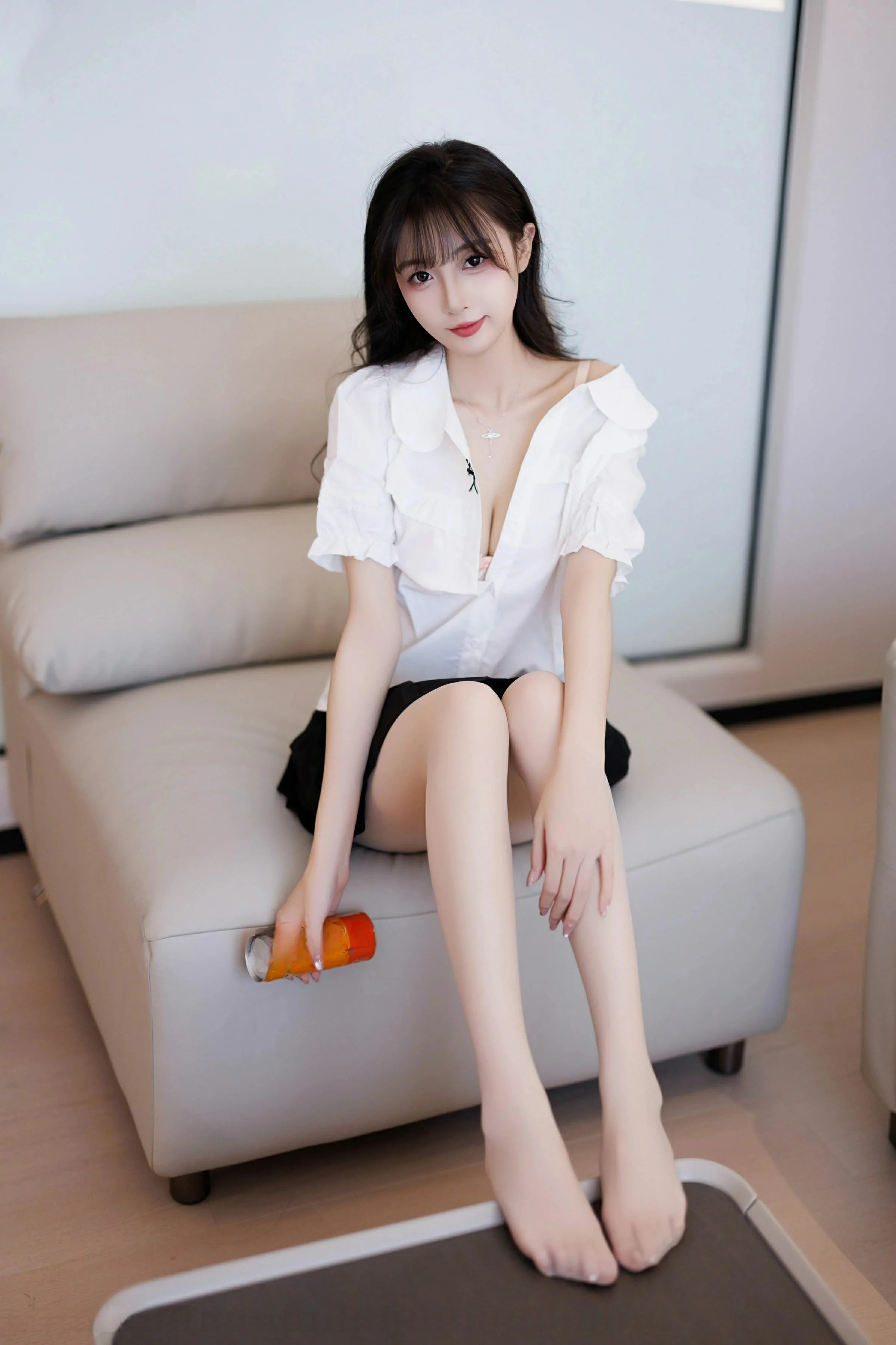 [XiuRen秀人网] 2025.03.25 No.100667 樱桃小阑子第3张