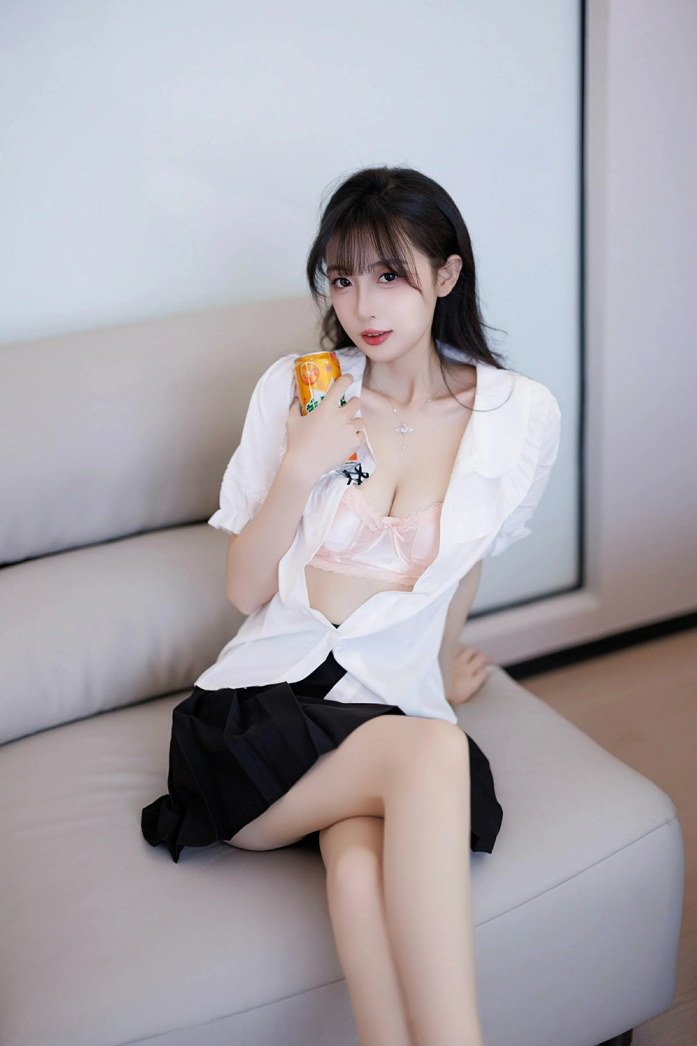 [XiuRen秀人网] 2025.03.25 No.100667 樱桃小阑子第3张