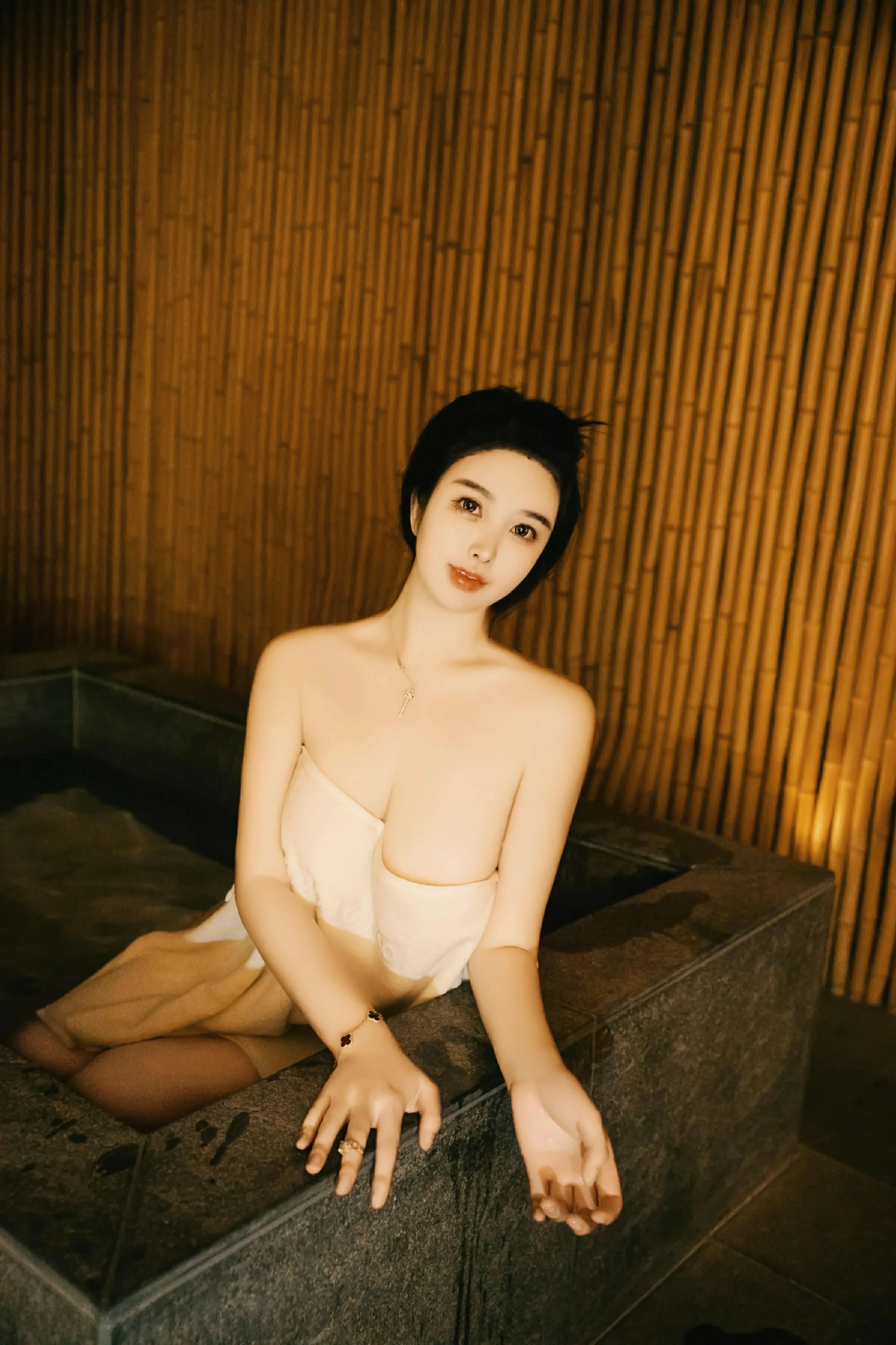 [XiuRen秀人网] 2025.03.31 No.10091 林若凡F第4张