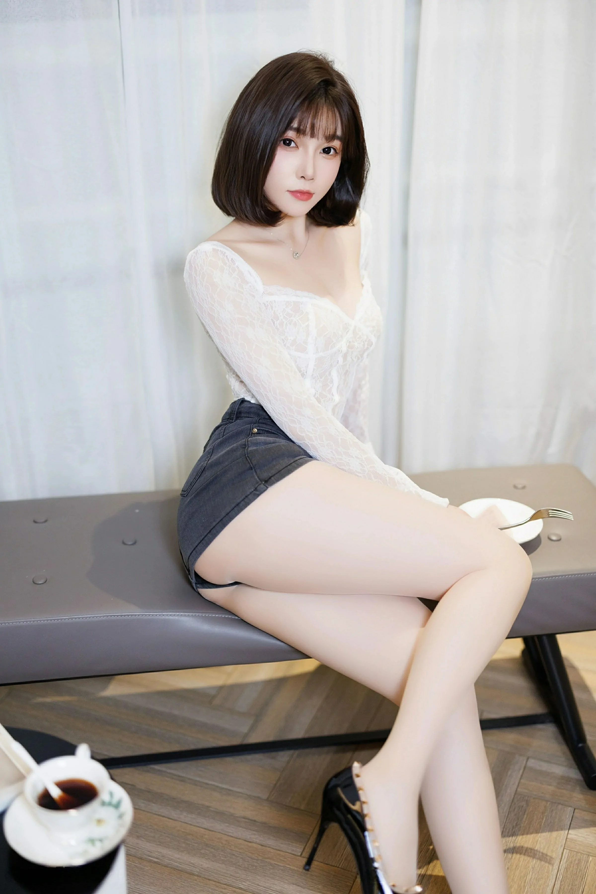 [XiuRen秀人网] 2025.04.03 No.10113 徐莉芝Booty第5张