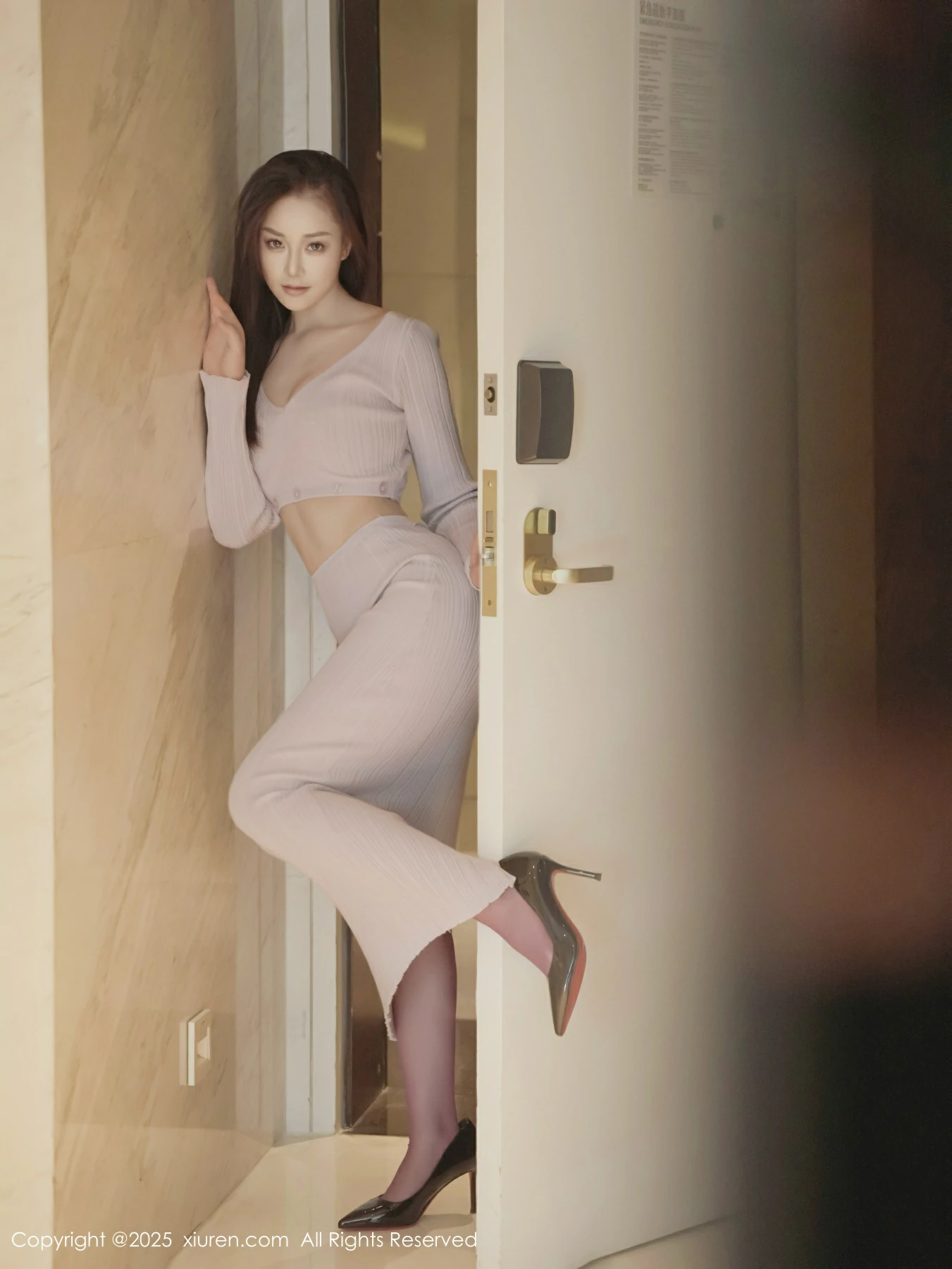 [XiuRen秀人网] 2025.04.15 No.10151 兰滢滢第5张