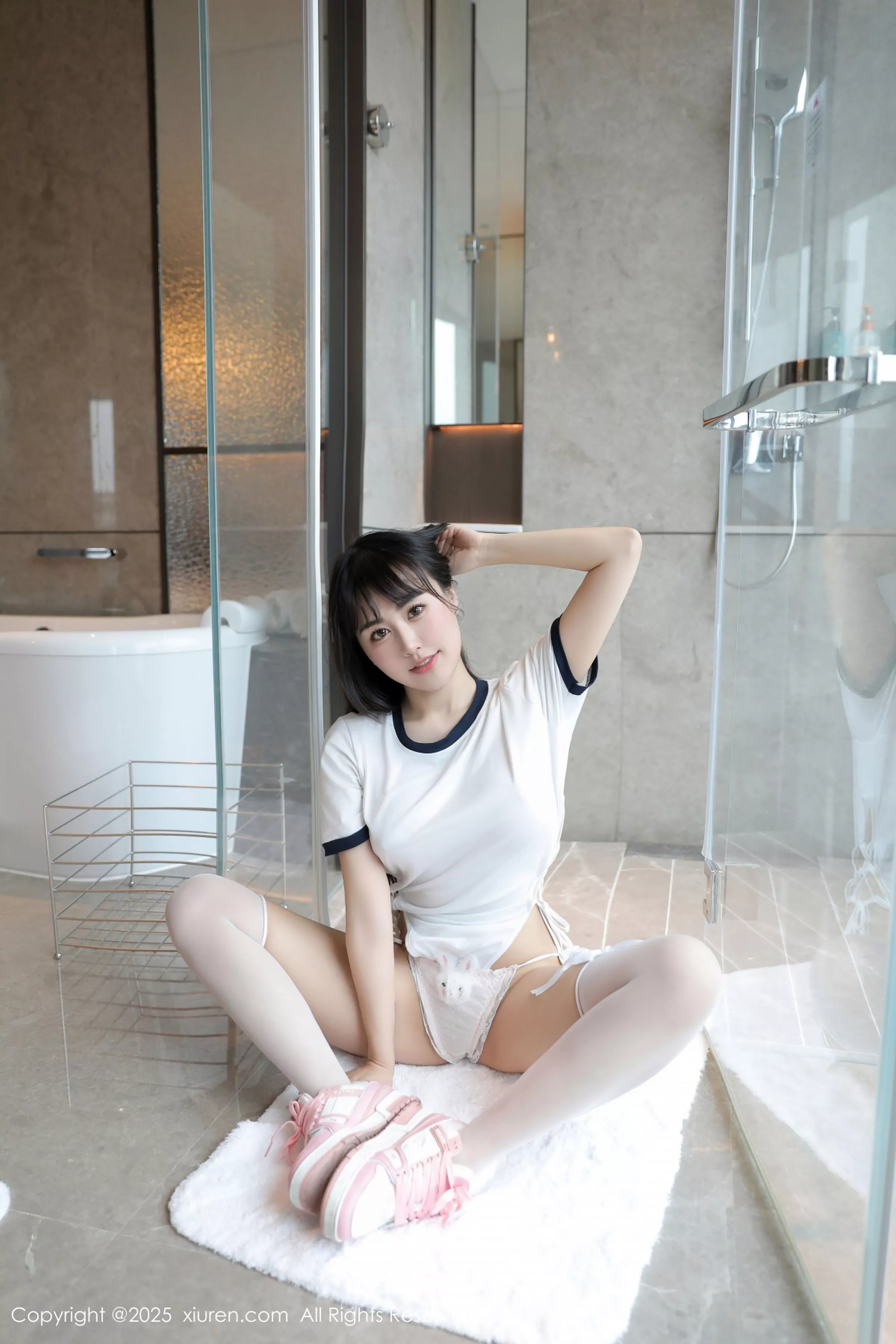 [XiuRen秀人网] 2025.04.23 No.10184 量子玫瑰第11张
