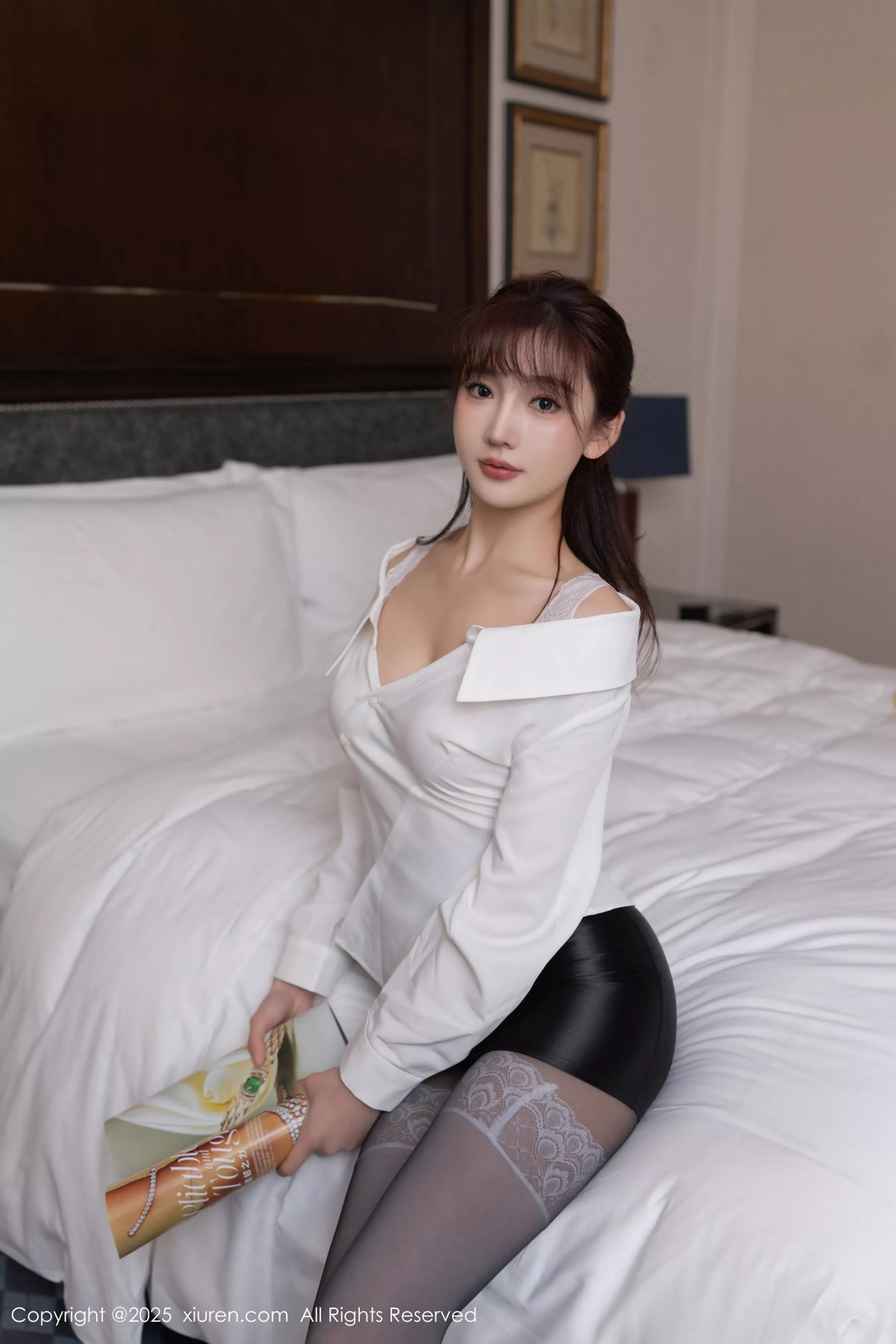 [XiuRen秀人网] 2025.04.17 No.10166 陆萱萱第1张