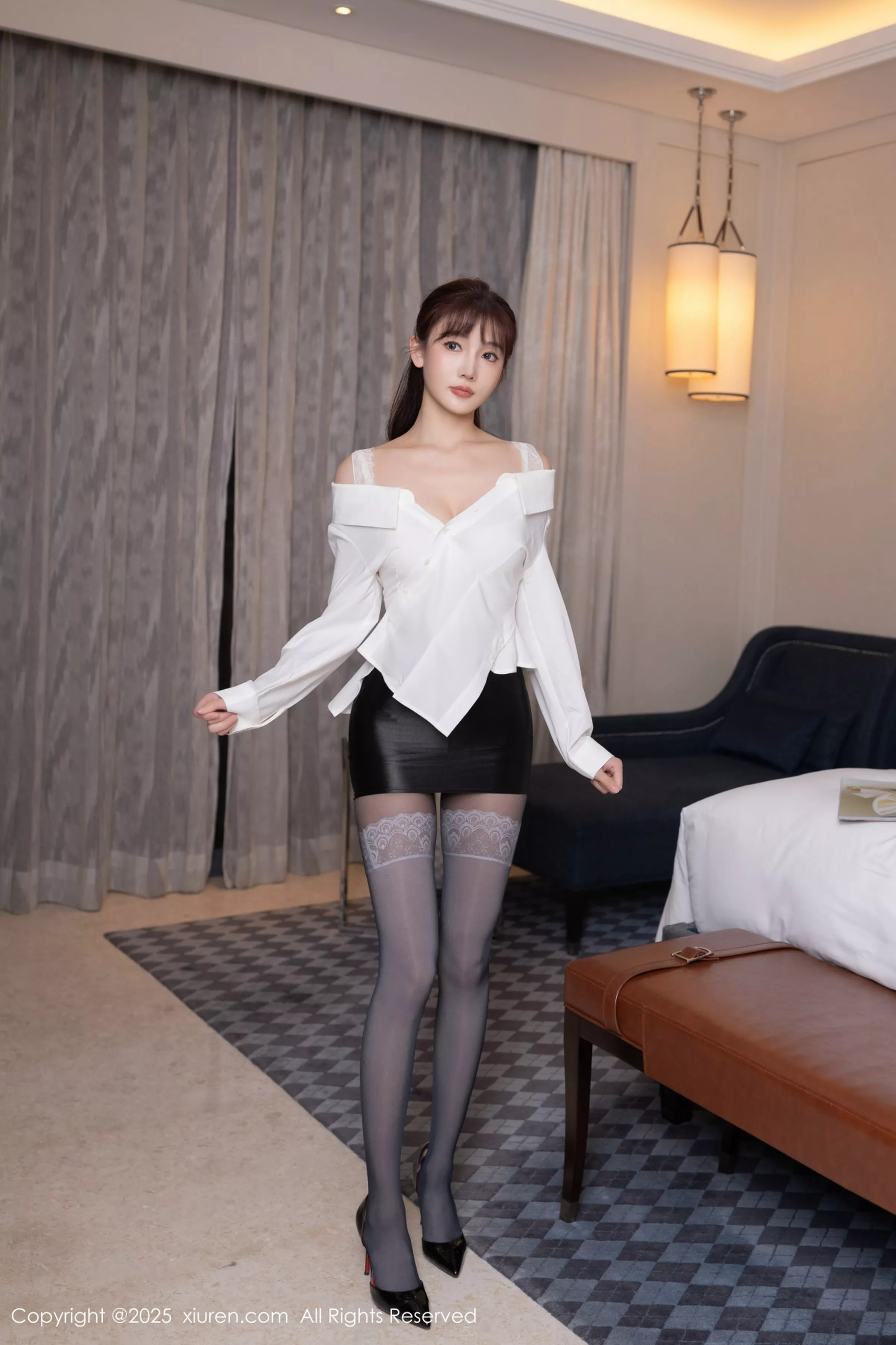 [XiuRen秀人网] 2025.04.17 No.10166 陆萱萱第2张