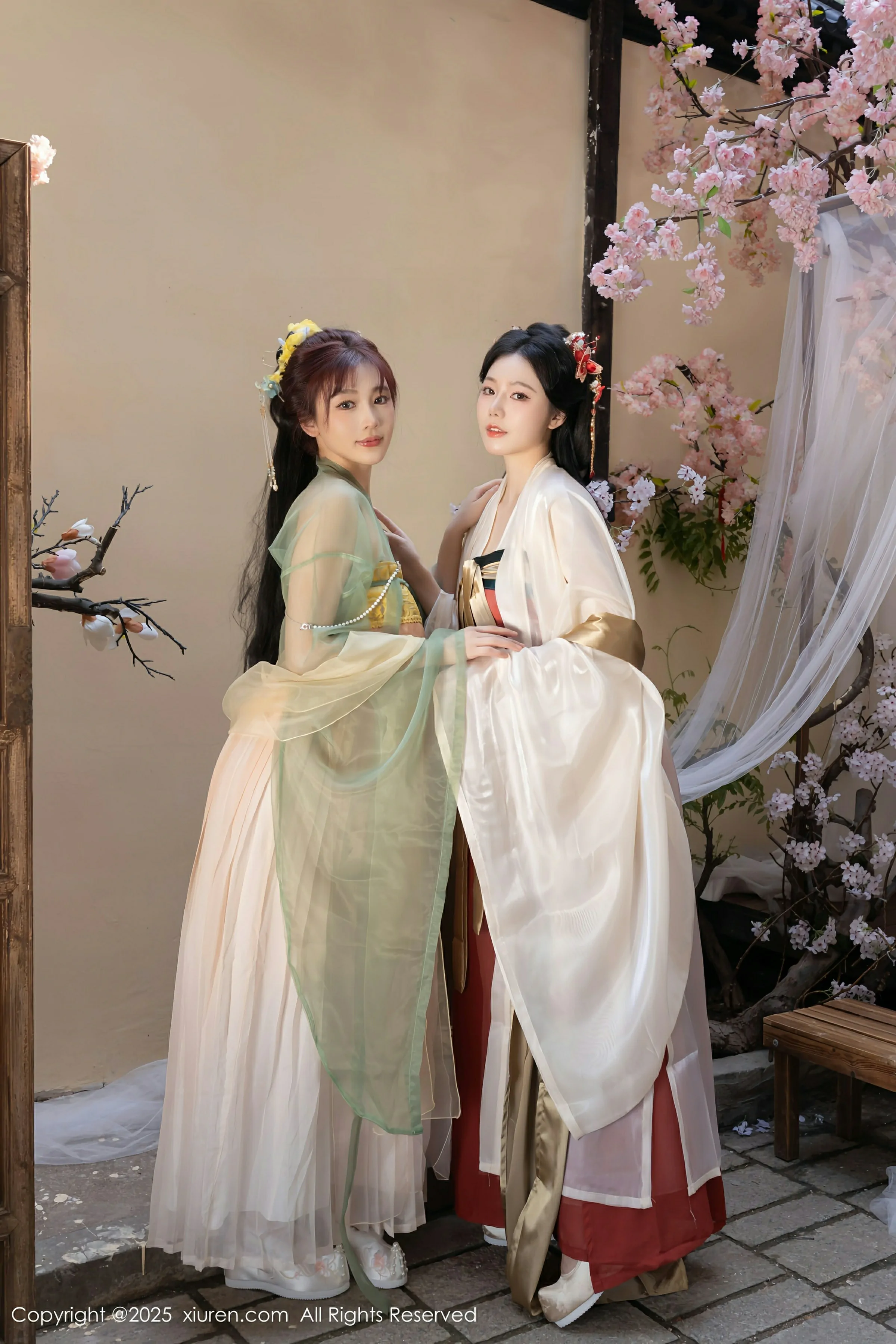 [XiuRen秀人网] 2025.04.29 No.10223 陆萱萱 安然anran 模特合集第4张