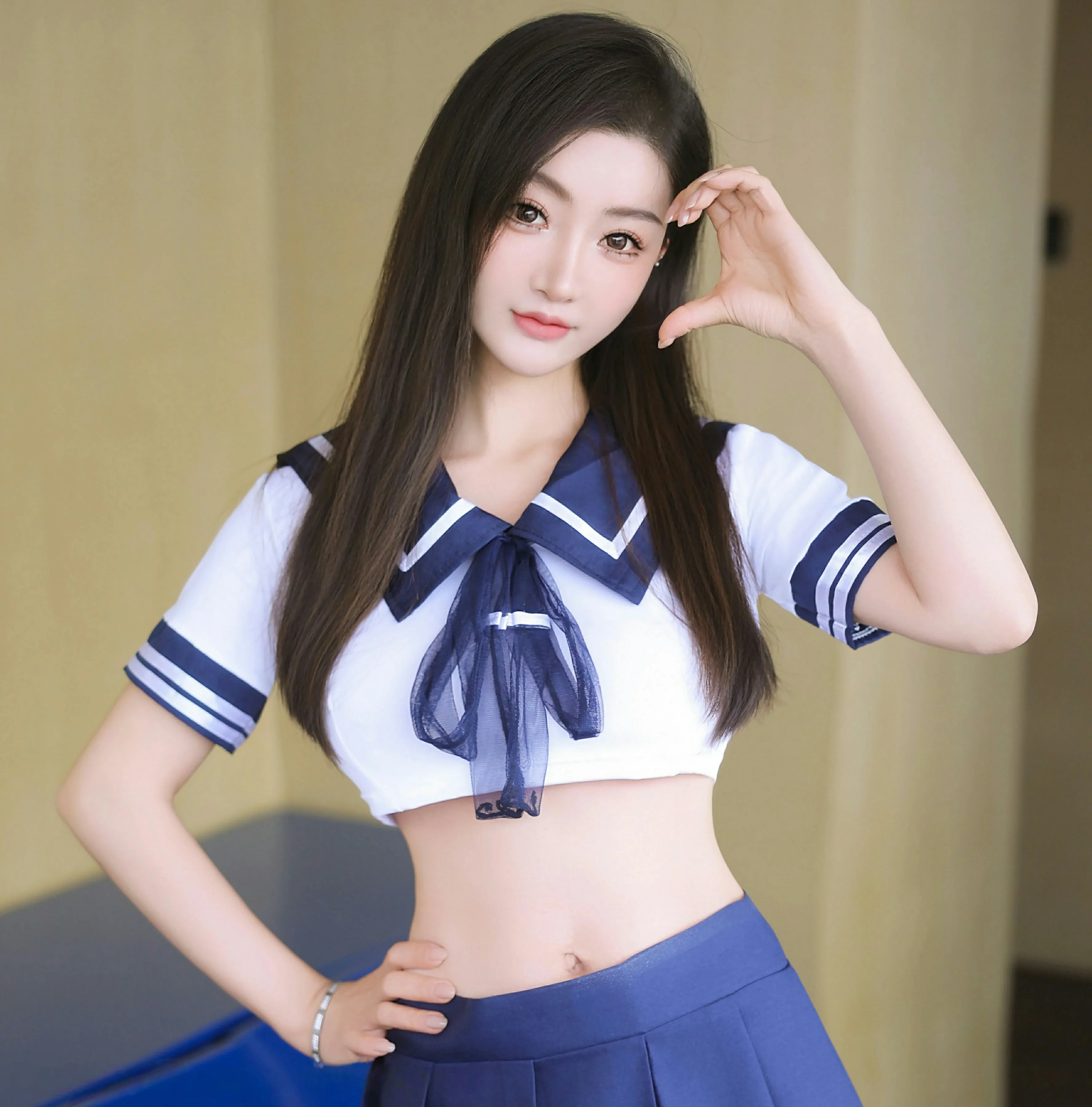 [XIUREN秀人网] 2025.05.20 No.10298 Annie_baby第1张