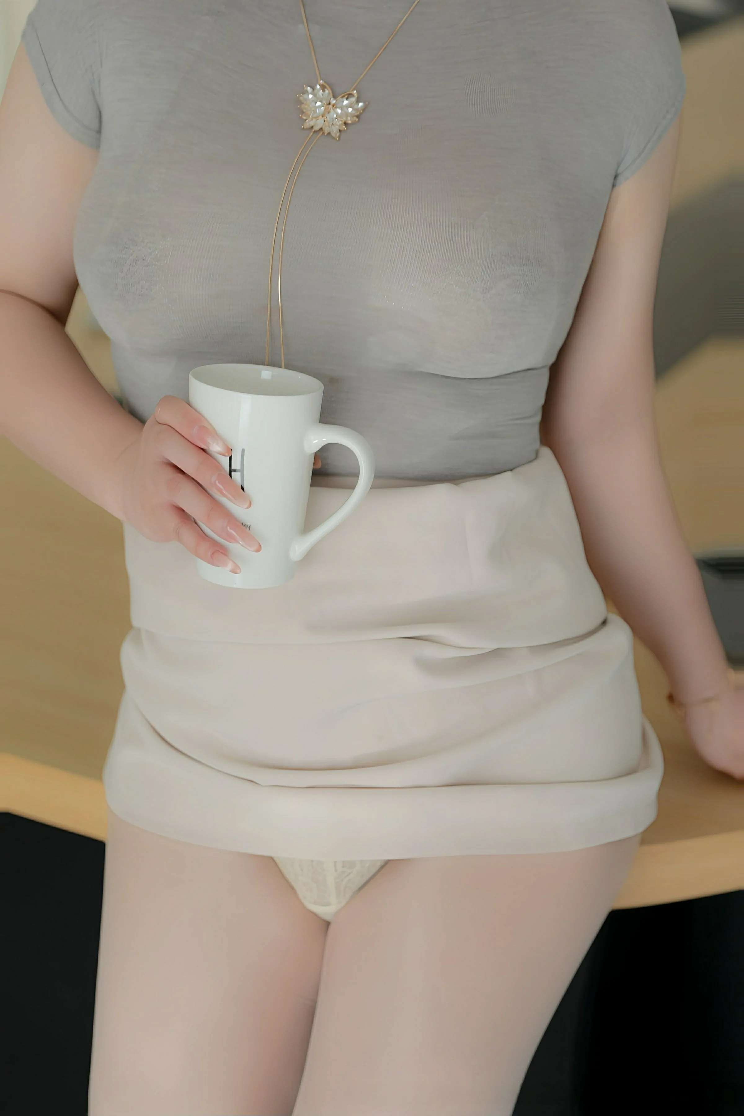 [XIUREN秀人网] 2025.07.01 No.10488 王婉悠Queen第1张