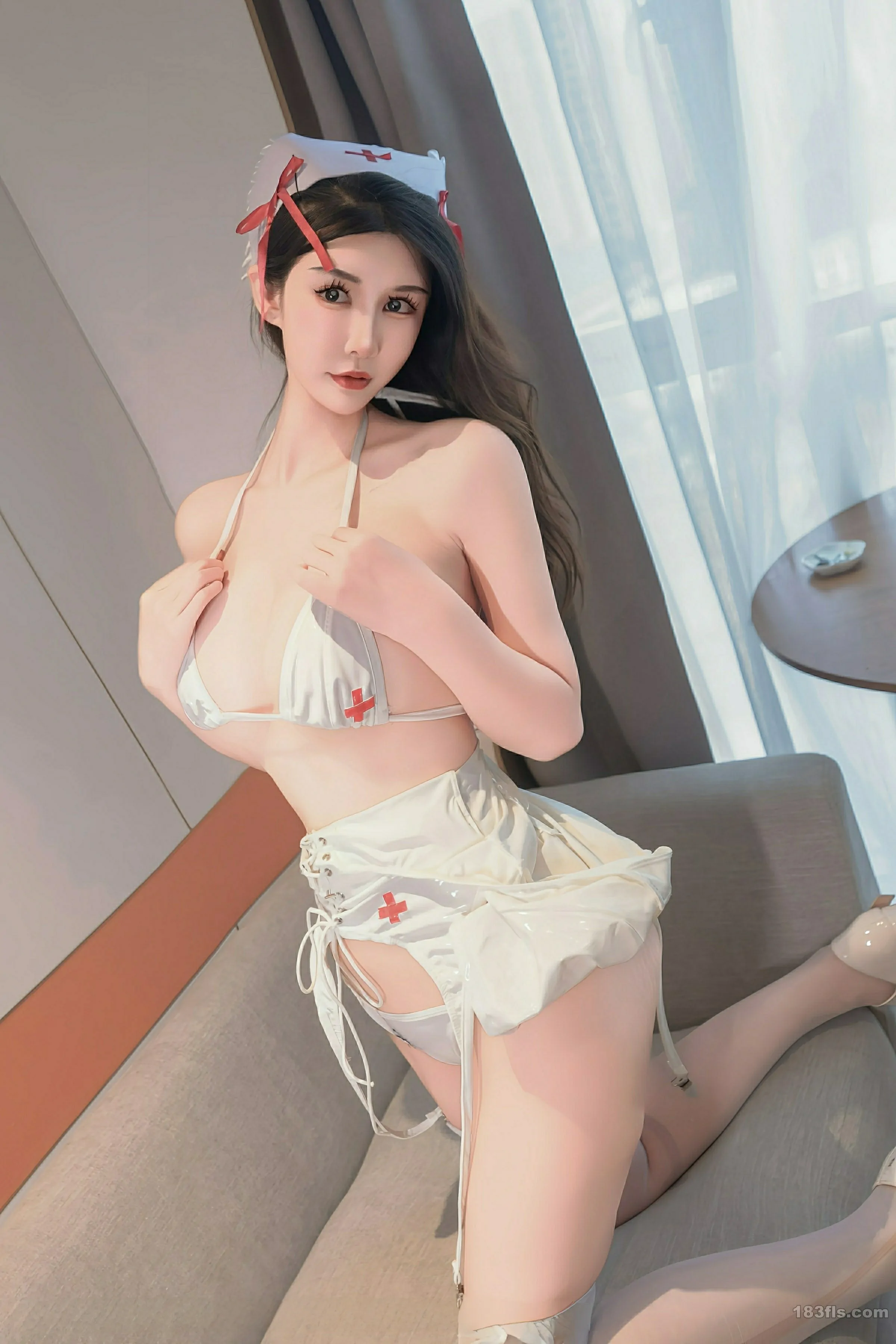 [XIUREN秀人网] 2025.07.21 No.10565 艺艺yiyi第5张