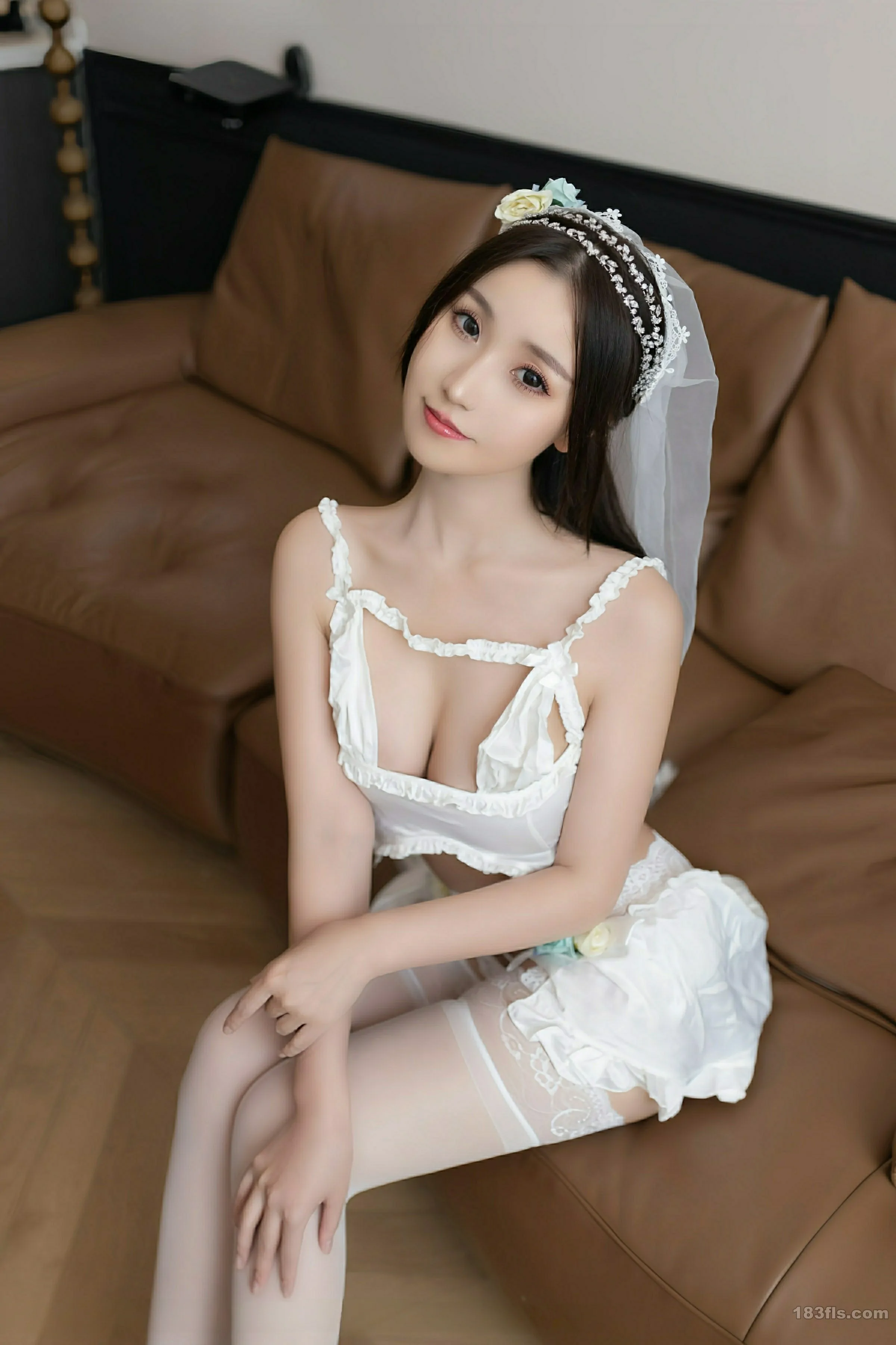 [XIUREN秀人网] 2025.08.13 No.10644 杏子Yada第1张