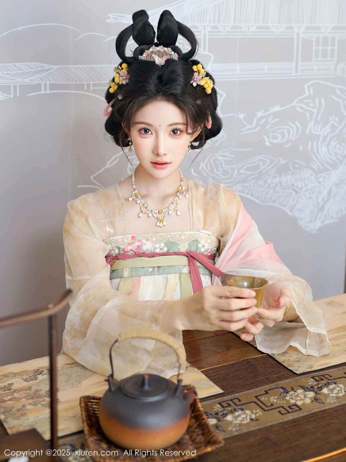 [XIUREN秀人网] 2025.08.13 No.10645 梨霜儿第1张