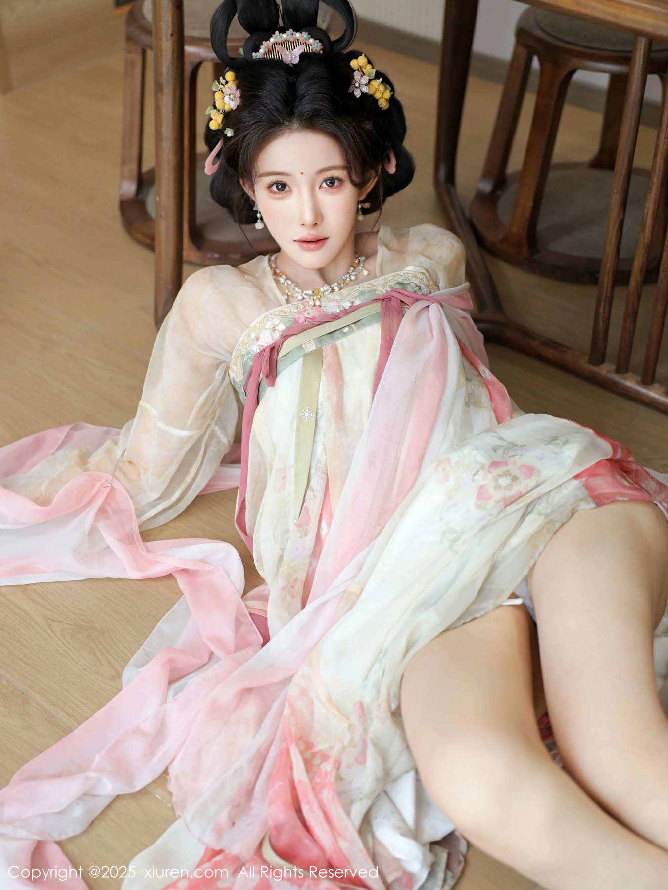 [XIUREN秀人网] 2025.08.13 No.10645 梨霜儿第10张