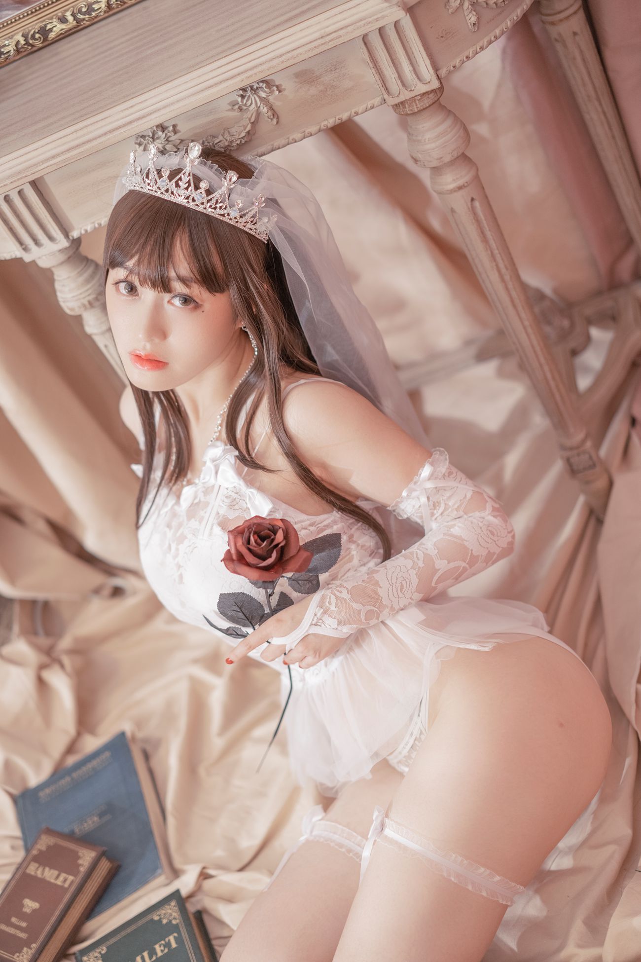 脱尾巴Mizuki &#8211; 婚纱[30P]第1张