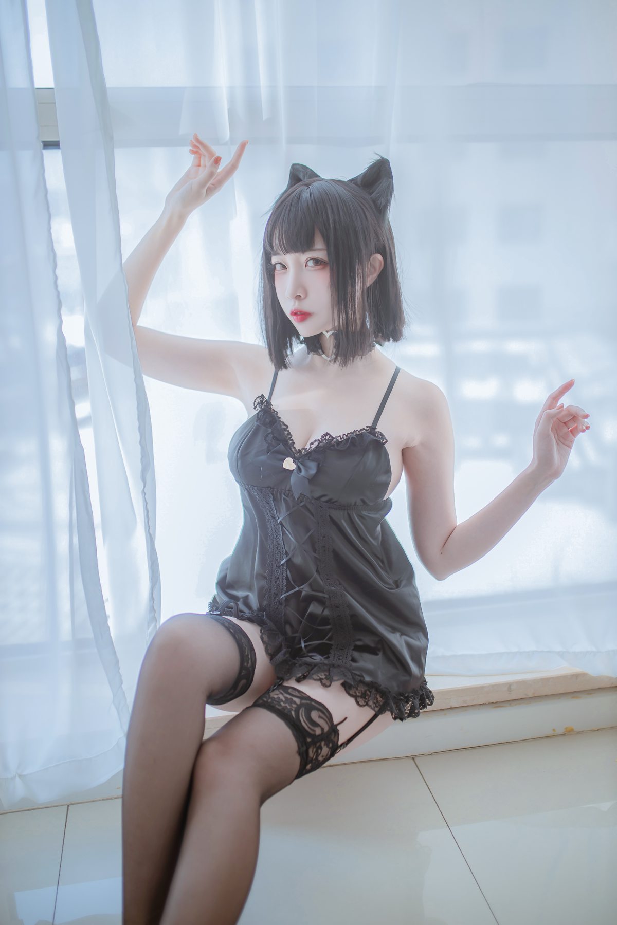 微博人气Coser@日奈娇 私房双丝双人兽耳 在现浏览第7张