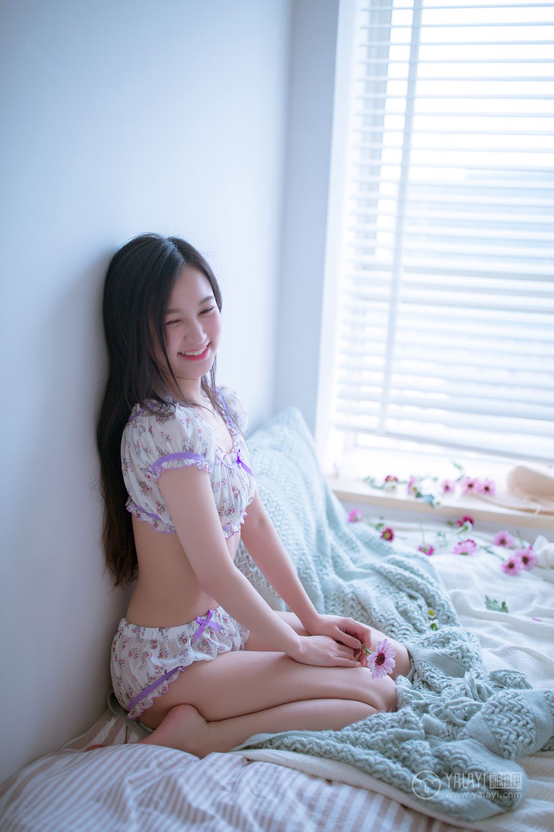 [YALAYI雅拉伊] 2019.02.14 No.185 你是我手里那束花 仙女不会灰 在现浏览第2张