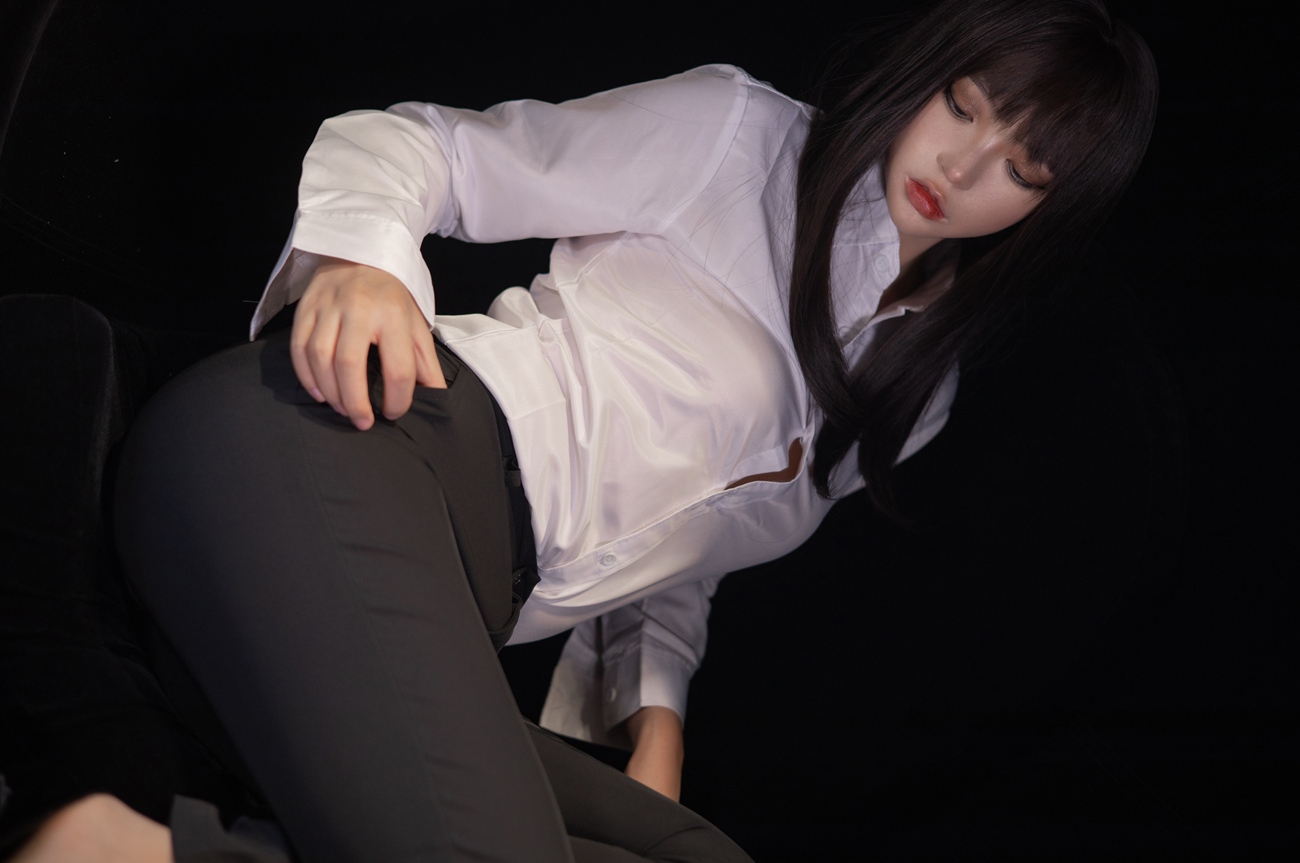 网紅Coser@疯猫ss 职业ol [40P]第1张