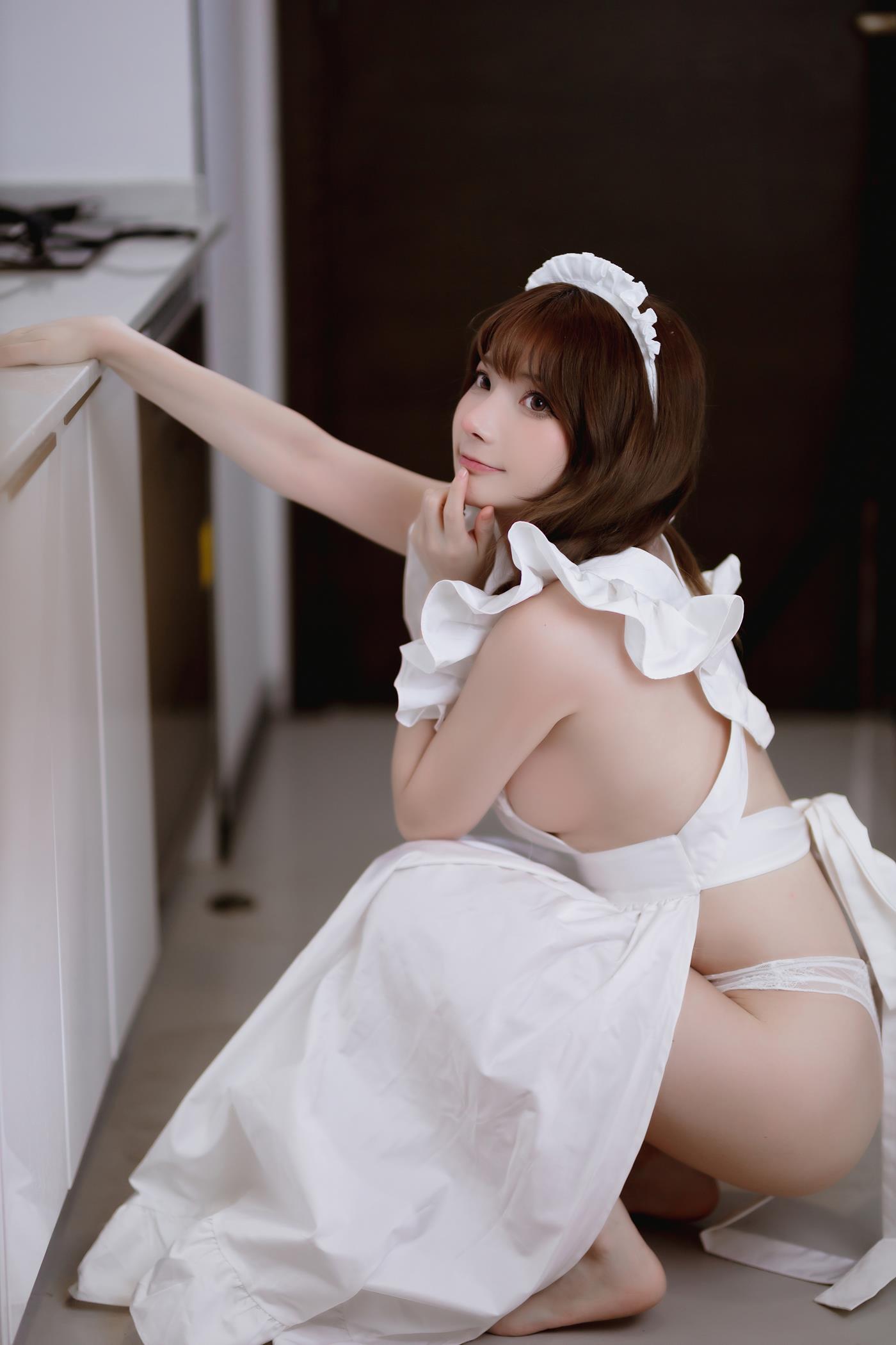 网紅Coser@是三不是世w  果体围裙 [25P]第3张