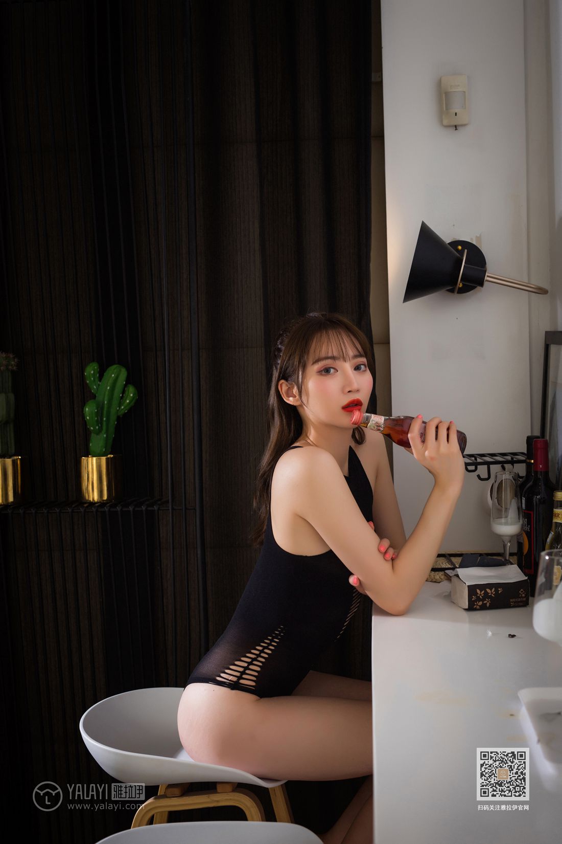 [YALAYI雅拉伊] 2019.09.19 Vol.405 白雪 在现浏览第2张