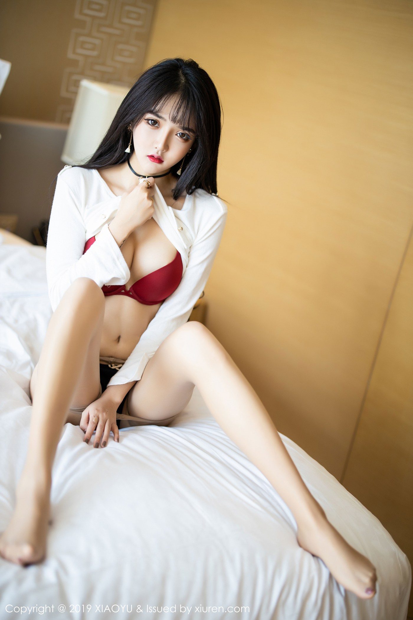 [XIAOYU语画界]YU20191211VOL0212 2019.12.11 VOL.212 姓感牛仔裤与现代衬衫丝袜 Miko酱吖[108+1P]第5张