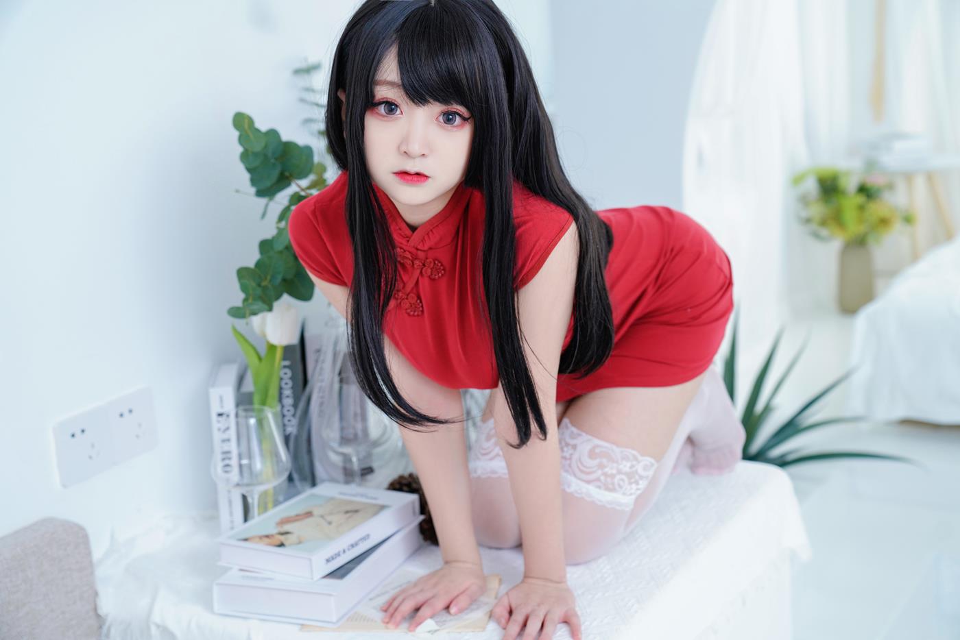 网紅Coser@-桃夭葵 红旗袍 [41P]第3张