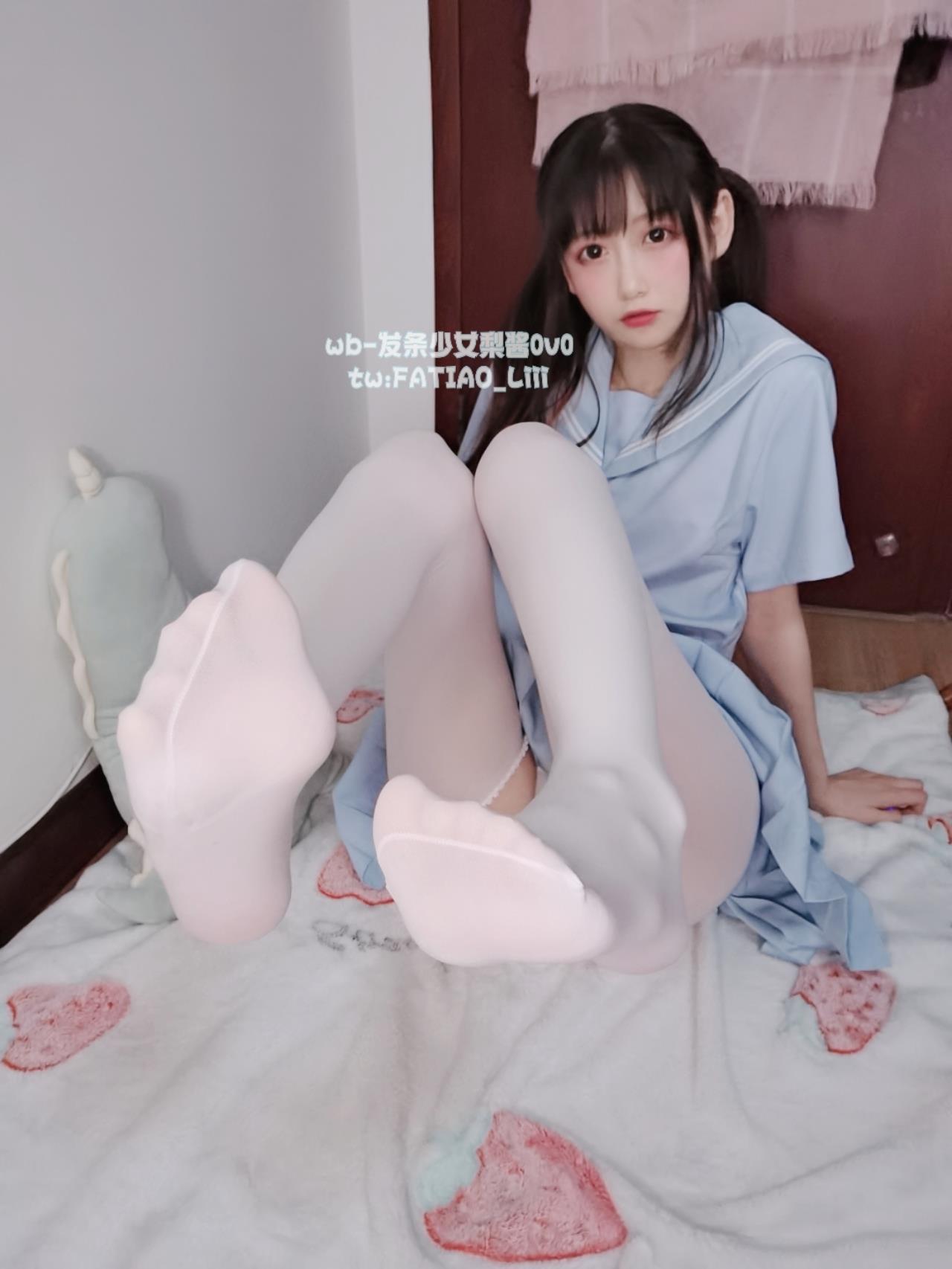 迷之呆梨(发条少女) 水蓝JK [20P]第3张