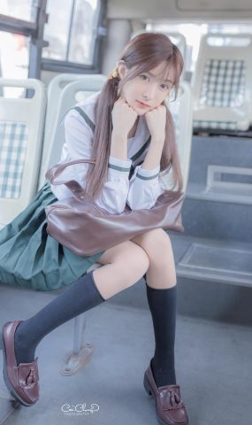 网紅Coser@王羽杉 JK樱花 [20P]