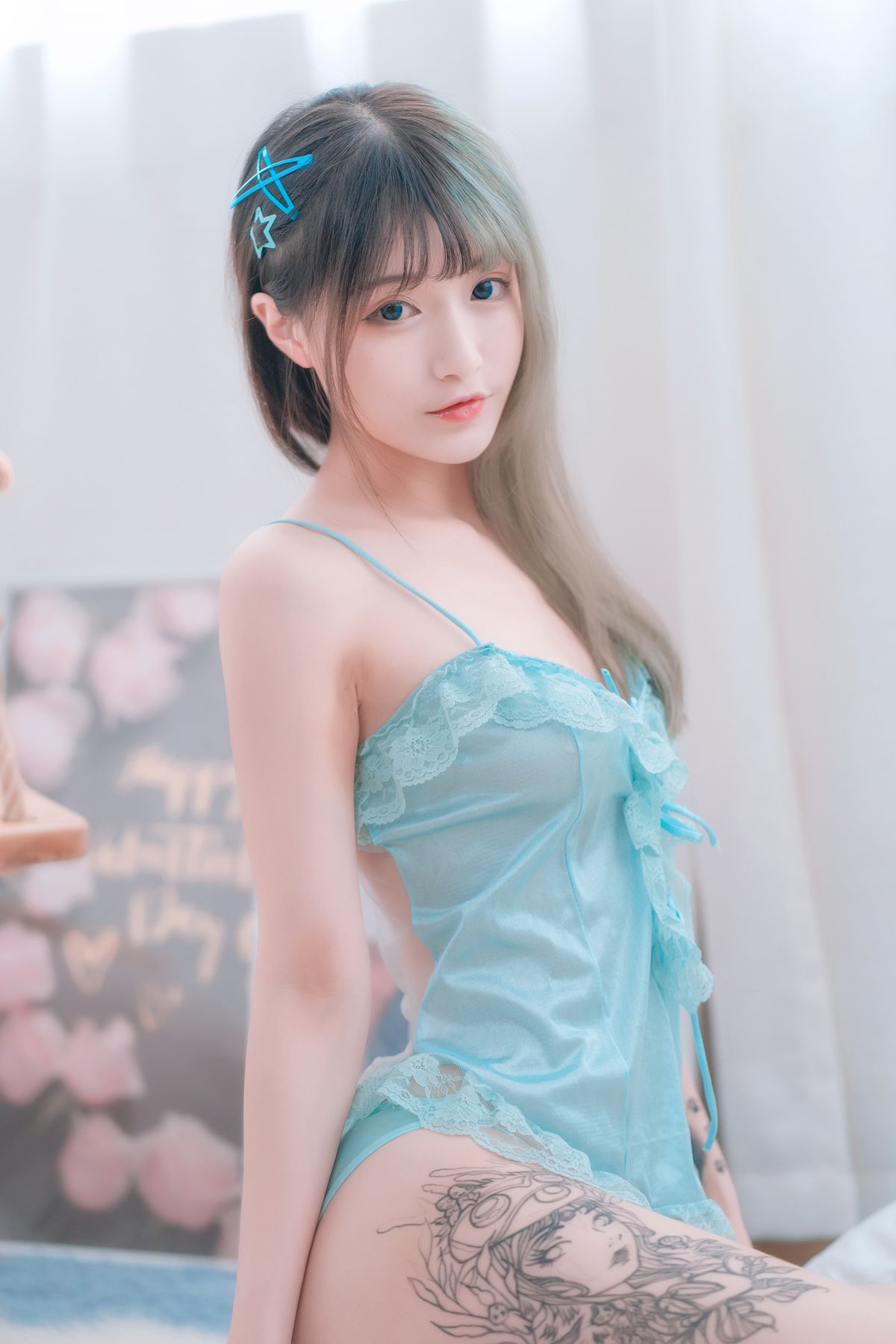 人气动漫Coser@铁板烧鬼舞 至服本 露背 在现浏览第3张