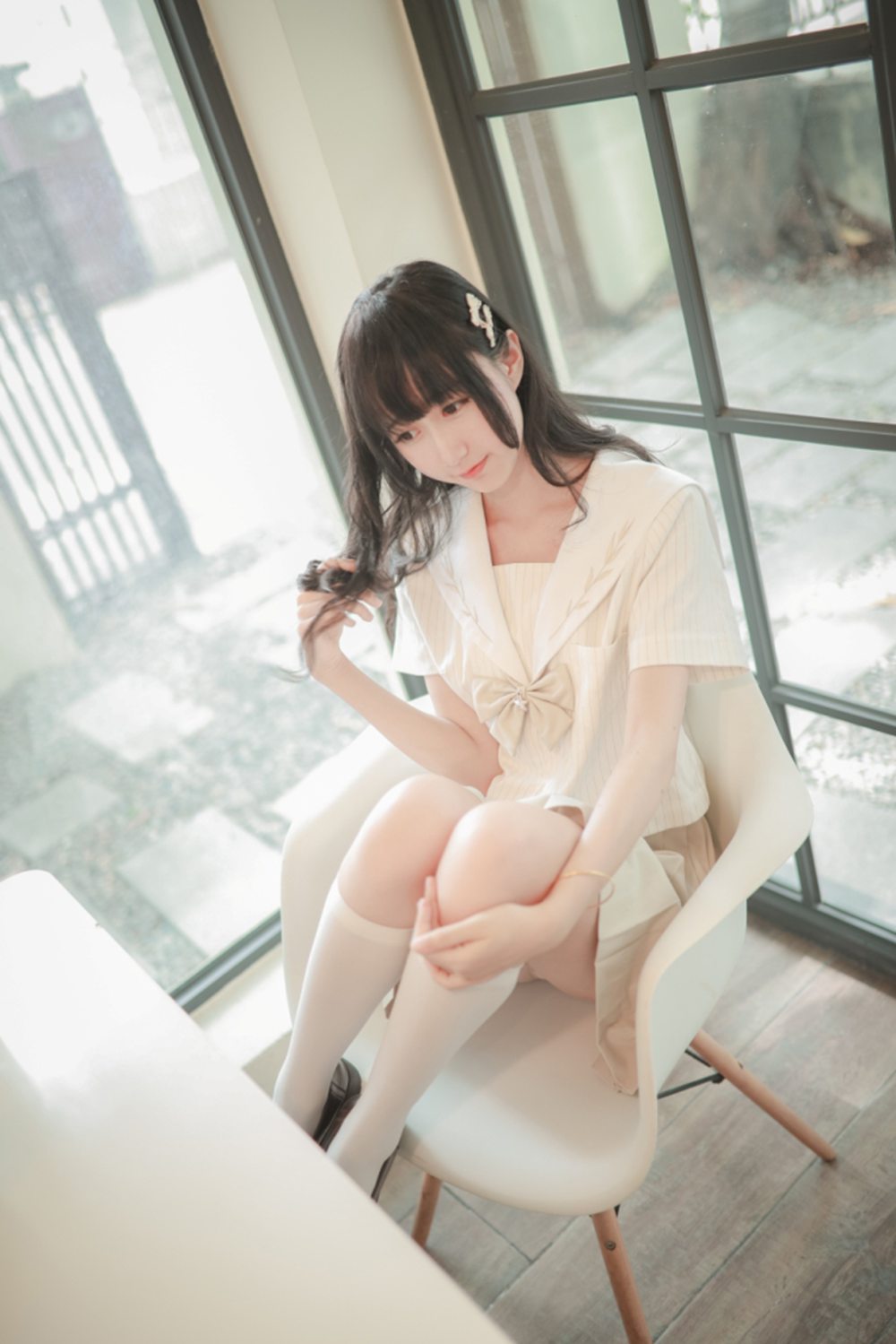 网荭Coser@木绵绵OwO  水手服 在现浏览第4张