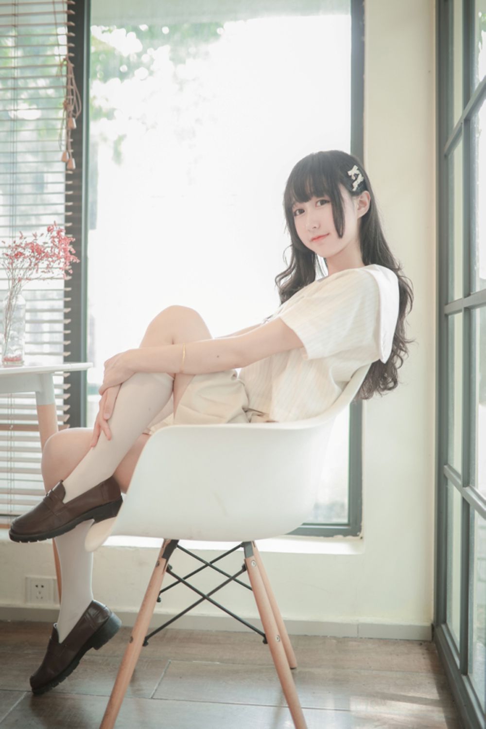 网荭Coser@木绵绵OwO  水手服 在现浏览第4张