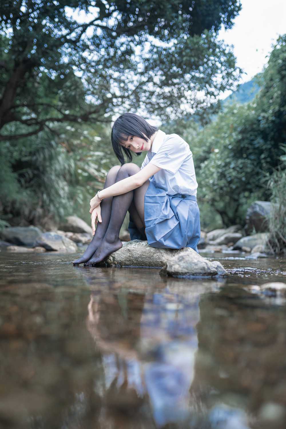 网荭Coser@木绵绵OwO 水色溪边至服 在现浏览第10张