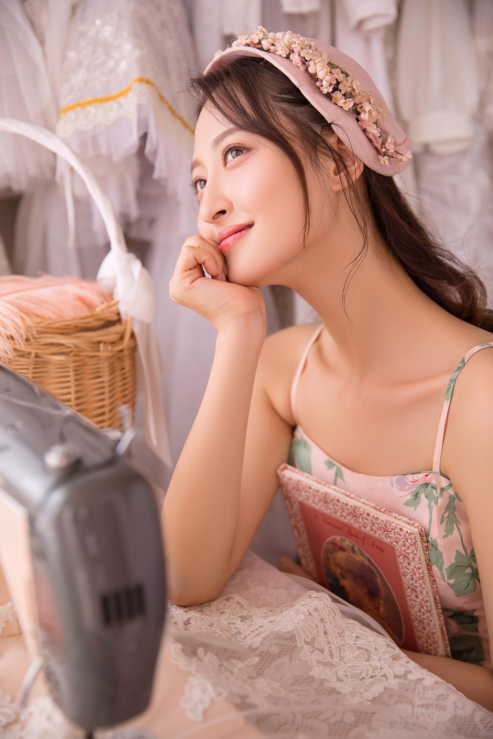 [YALAYI雅拉伊]2023.07.26 NO.1051 眼里花影[24+1P]第1张