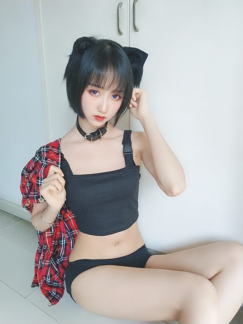 网荭Coser@木绵绵OwO 不良猫 在现浏览第2张