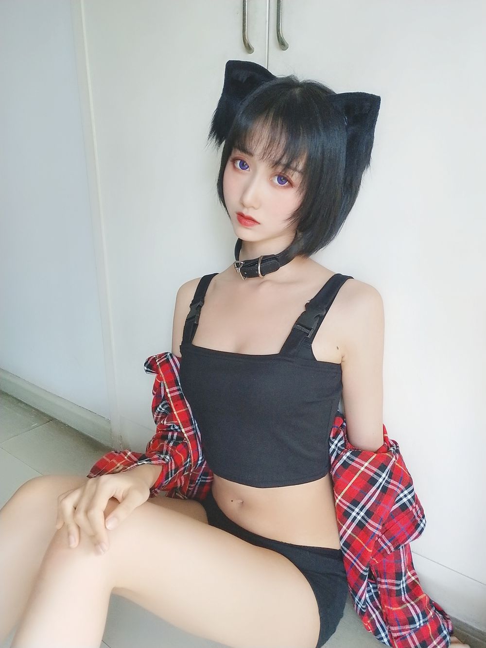 网荭Coser@木绵绵OwO 不良猫 在现浏览第6张