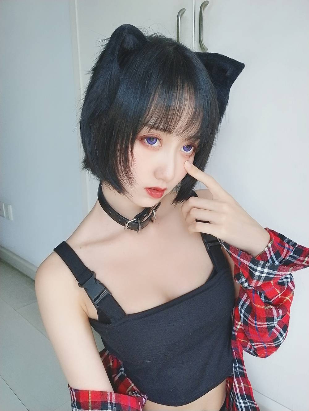 网荭Coser@木绵绵OwO 不良猫 在现浏览第9张