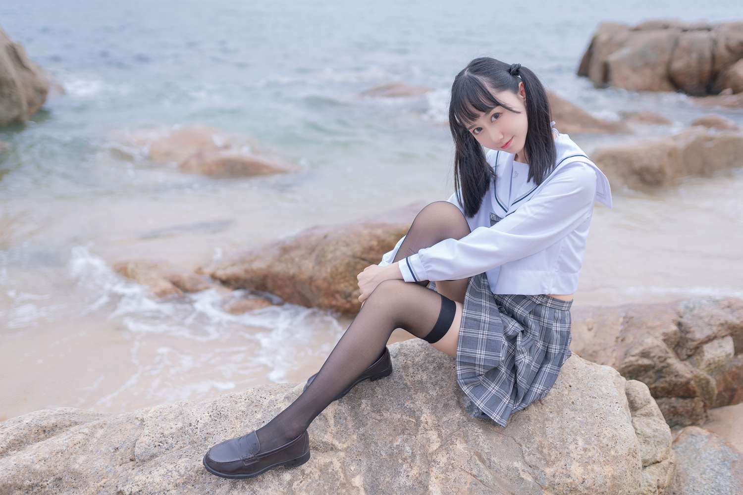 网荭Coser@木绵绵OwO 海边JK 在现浏览第6张