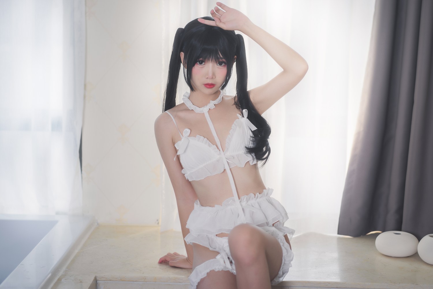 网荭Coser@面饼仙儿 脑内少女 白内一 在现浏览第2张