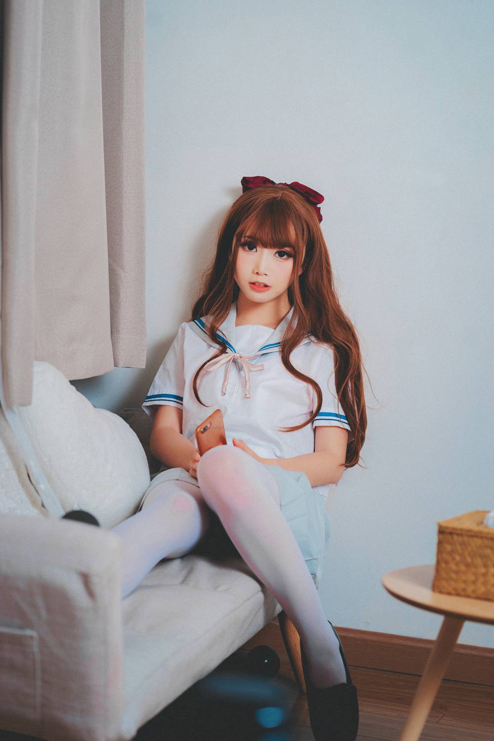 网荭Coser@面饼仙儿 JK秀 在现浏览第2张