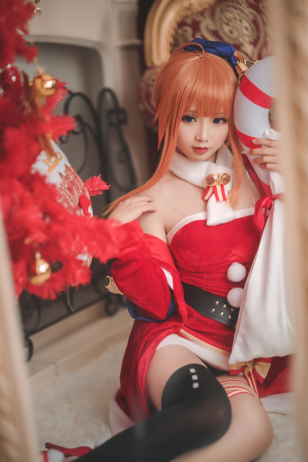 网荭Coser@面饼仙儿 FAL圣诞 在现浏览第2张