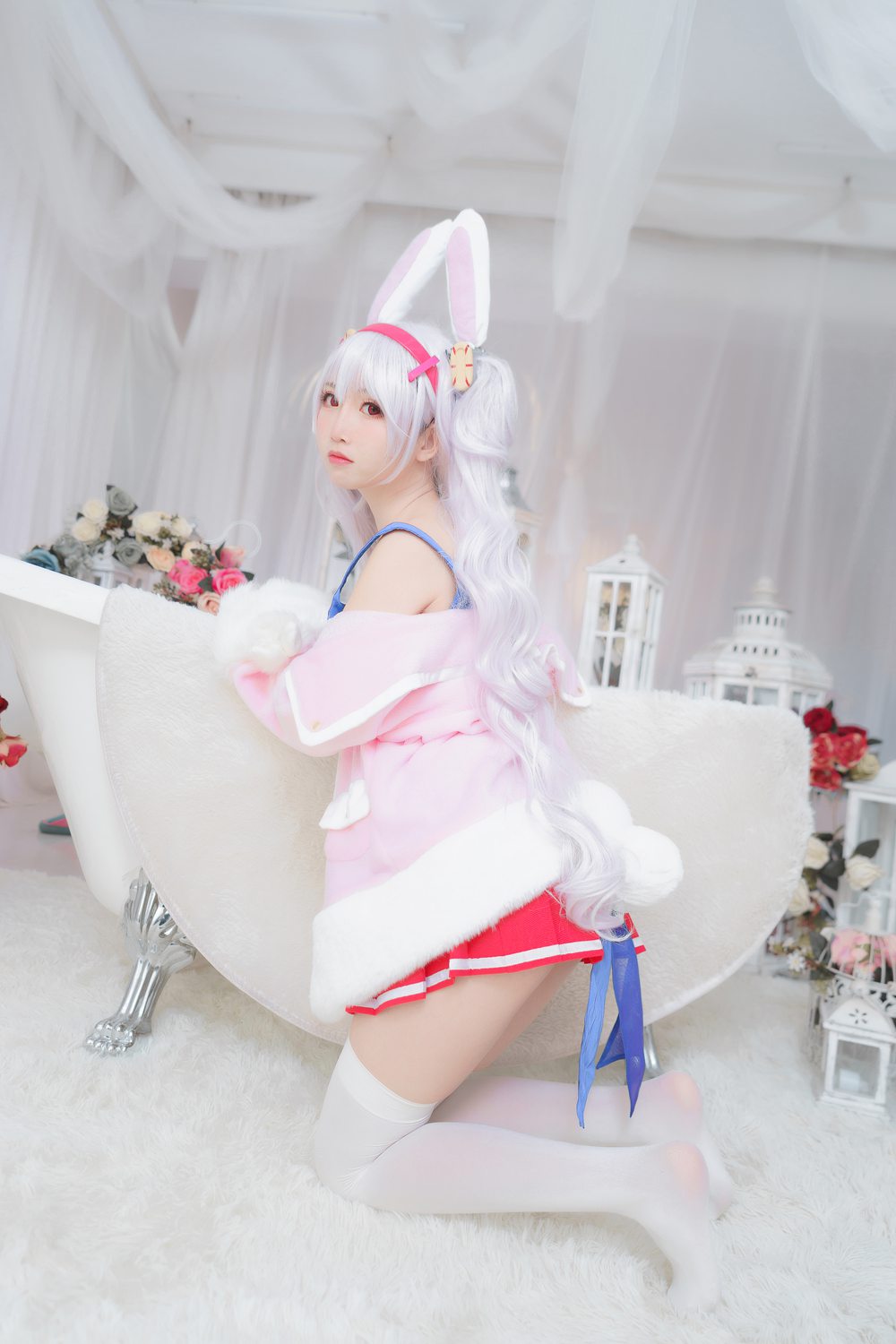 网荭Coser@面饼仙儿 黑丝OL 在现浏览第6张