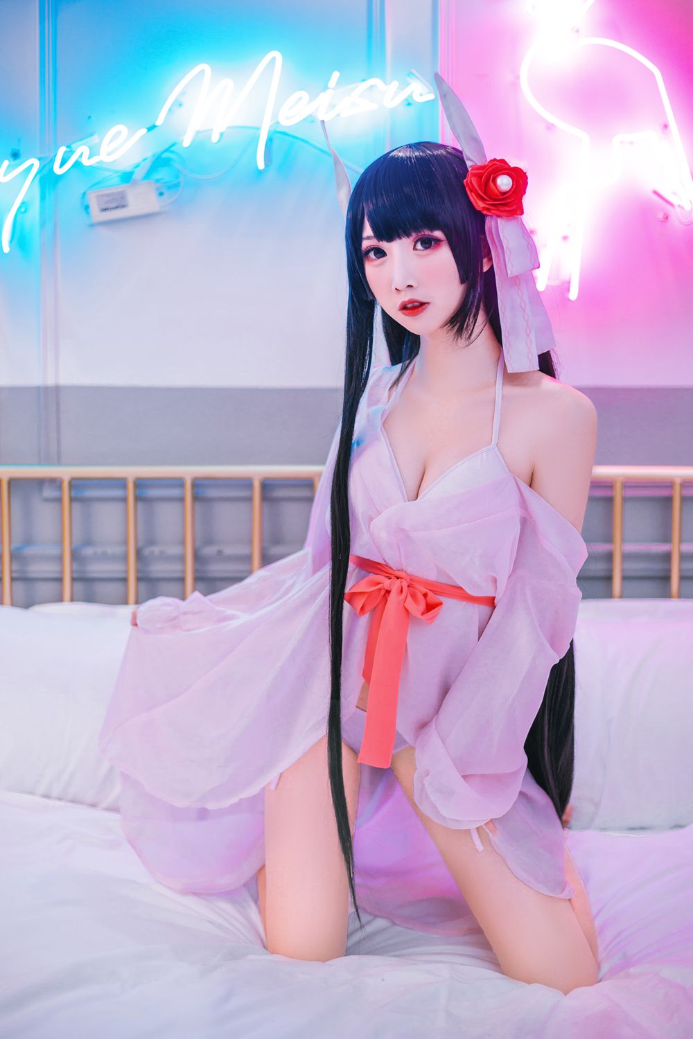 网荭Coser@面饼仙儿 鲟睡衣 在现浏览第2张