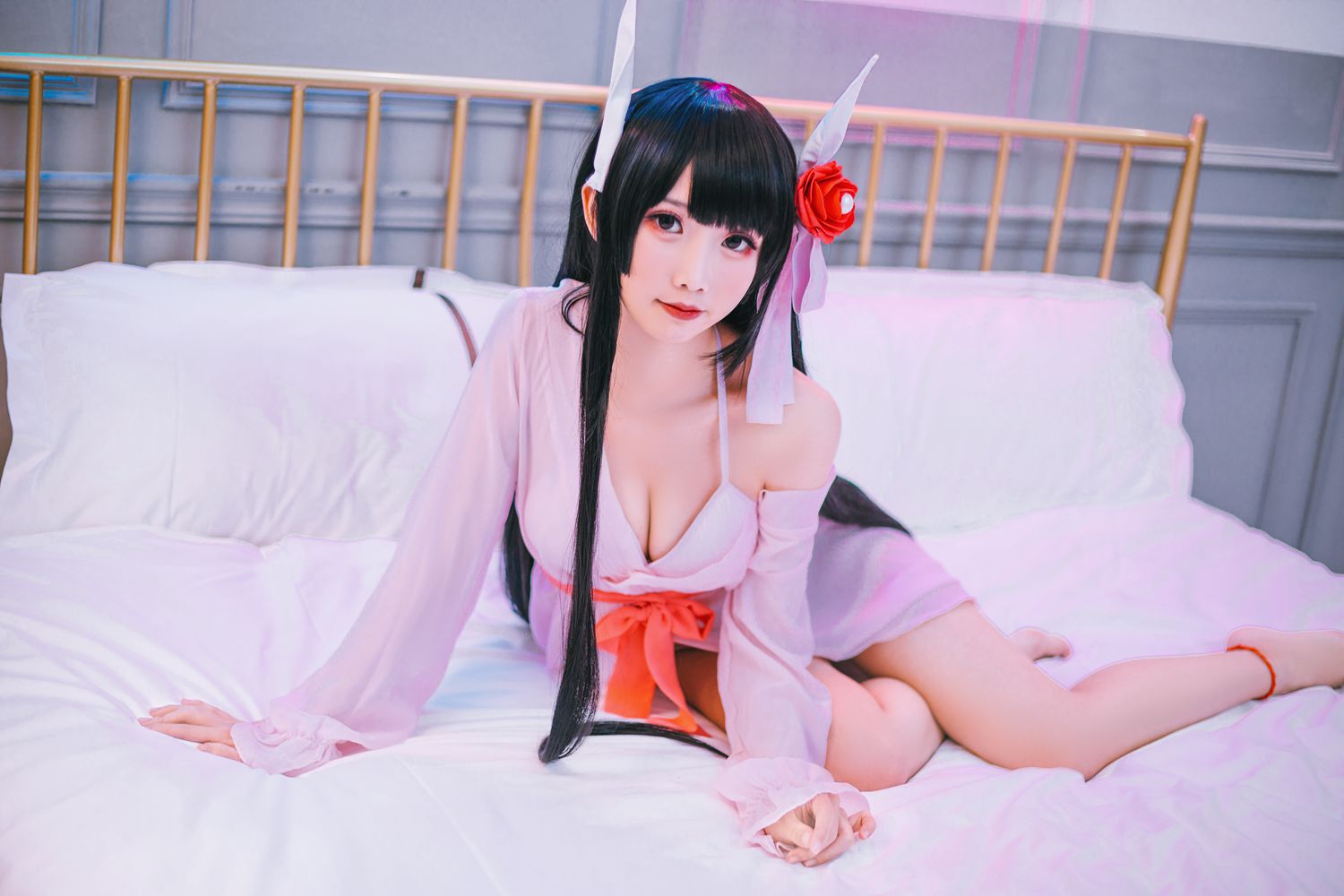 网荭Coser@面饼仙儿 鲟睡衣 在现浏览第2张