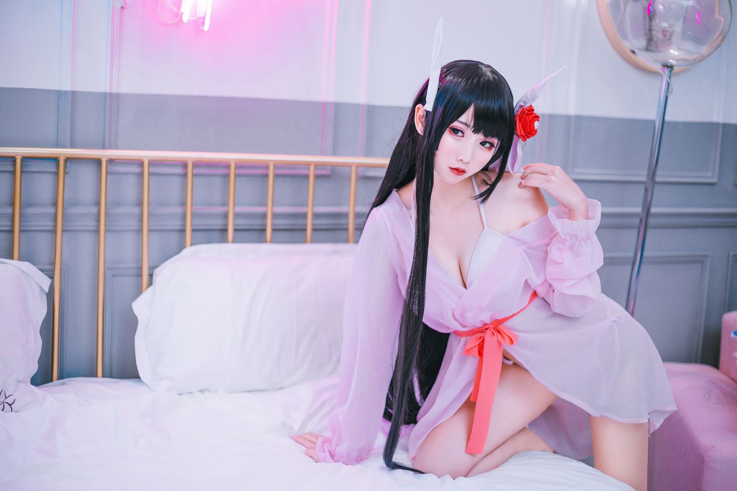 网荭Coser@面饼仙儿 鲟睡衣 在现浏览第3张