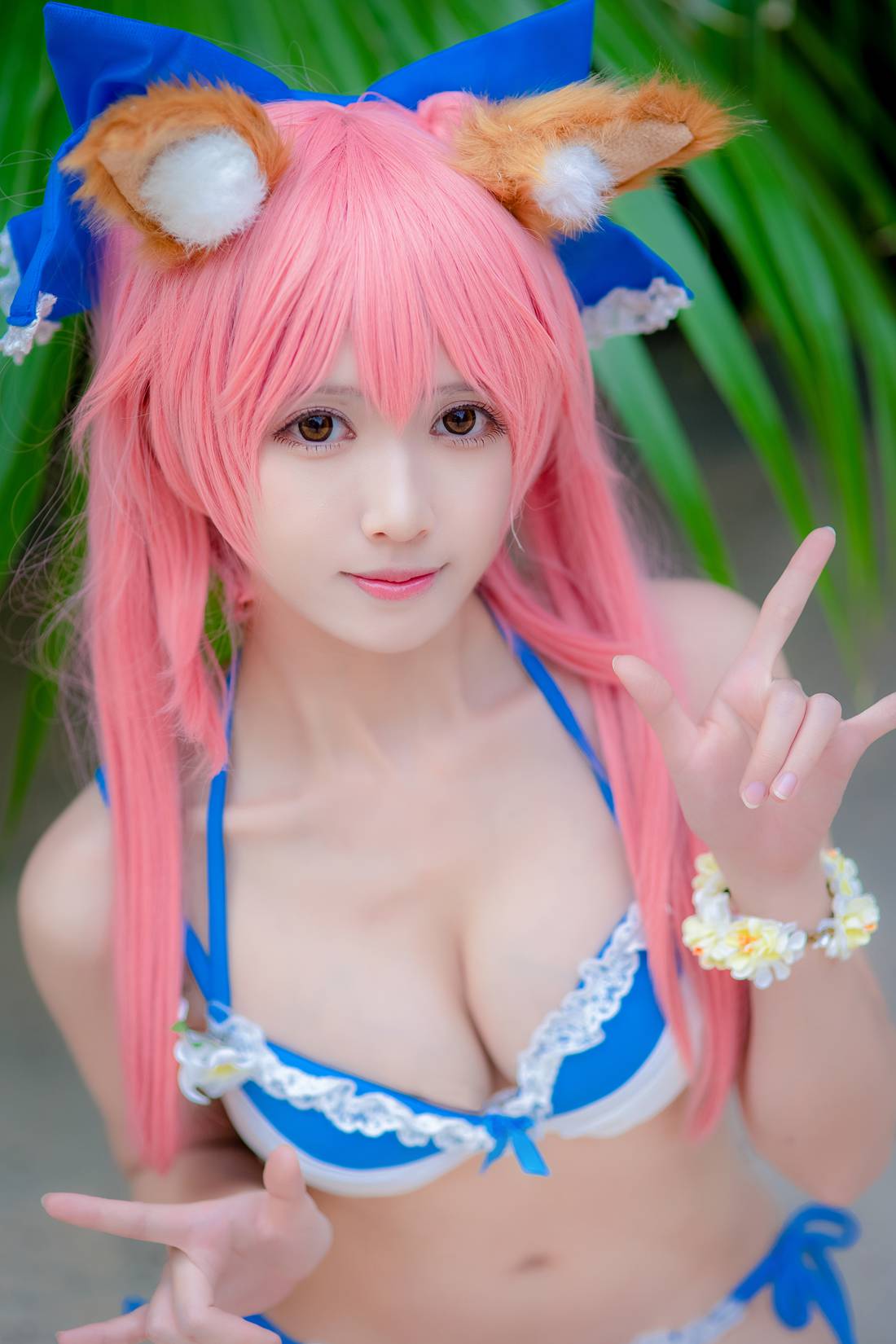 网荭Coser@鳗鱼霏儿 泳装 在现浏览第3张